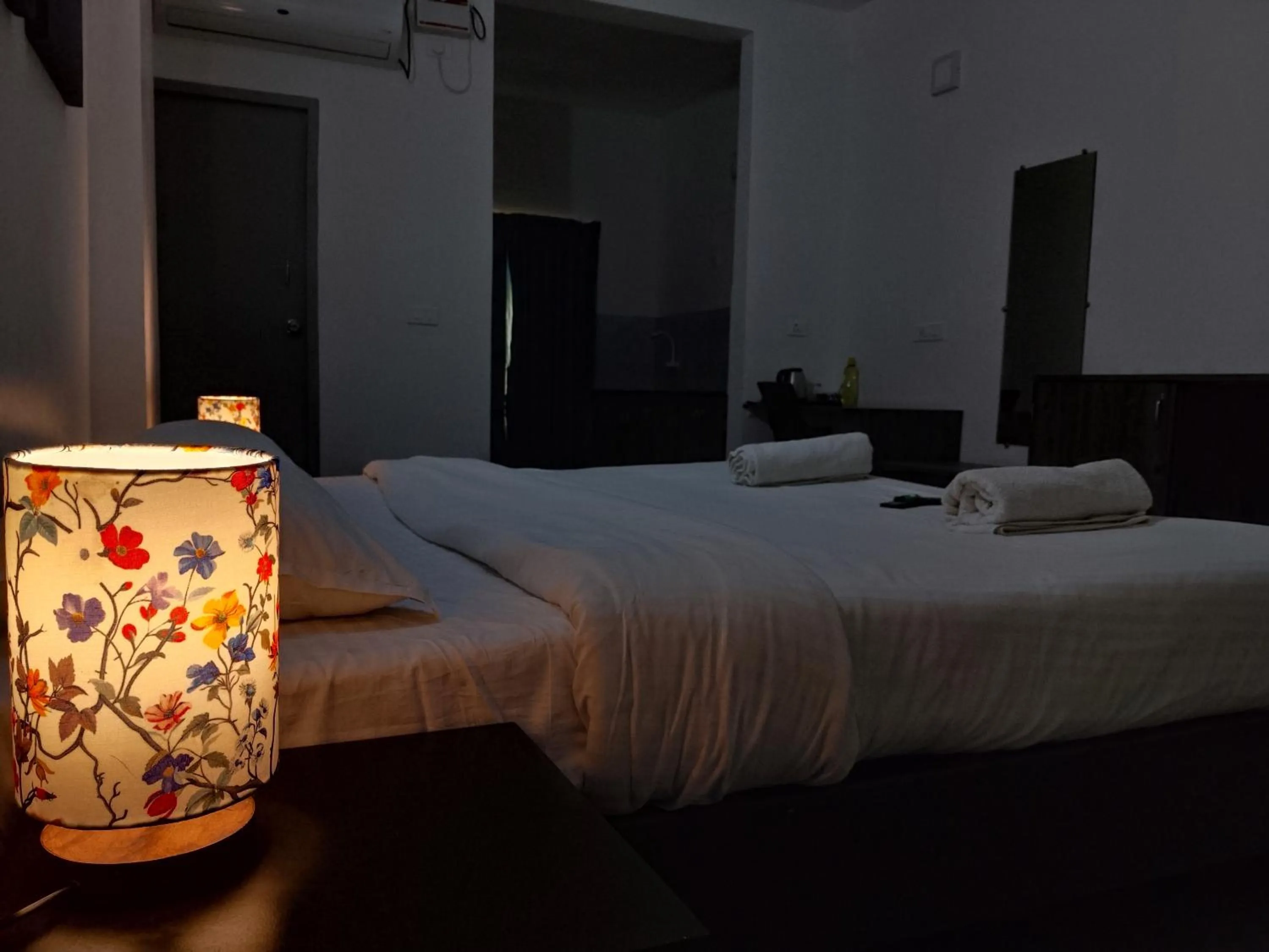 Night, Bed in Auro Maison