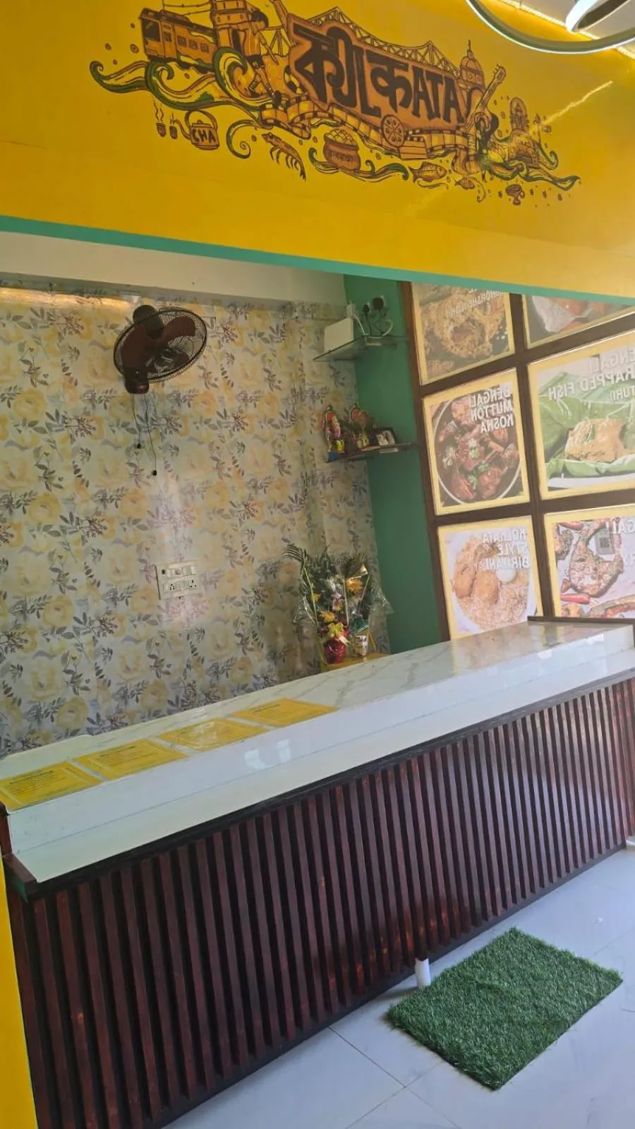 Restaurant/places to eat in Auro Maison