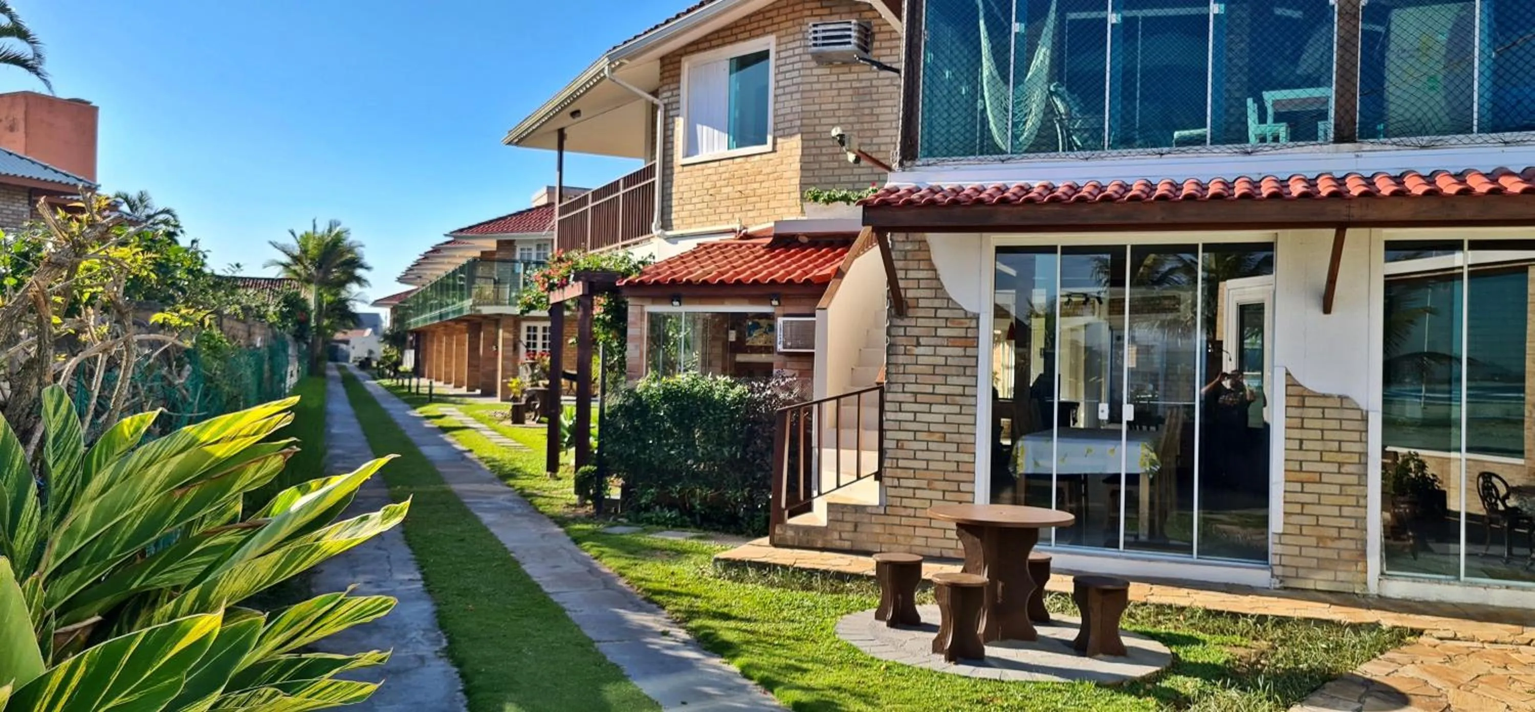 Property building in Pousada Recanto Edênico - à beira mar da Praia Ponta do Papagaio, Palhoça SC