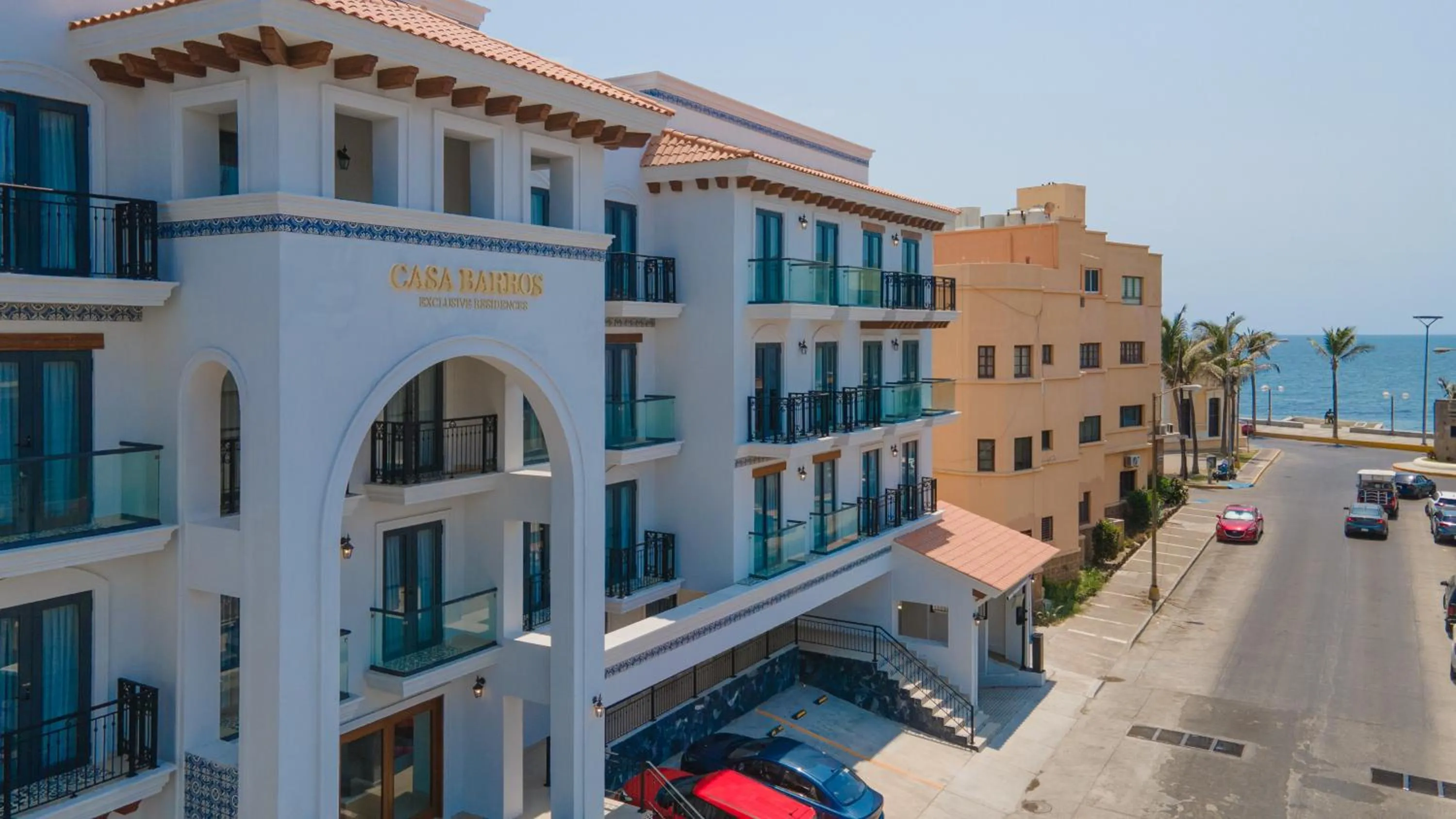 Property building in Casa Barros Vacation Condos