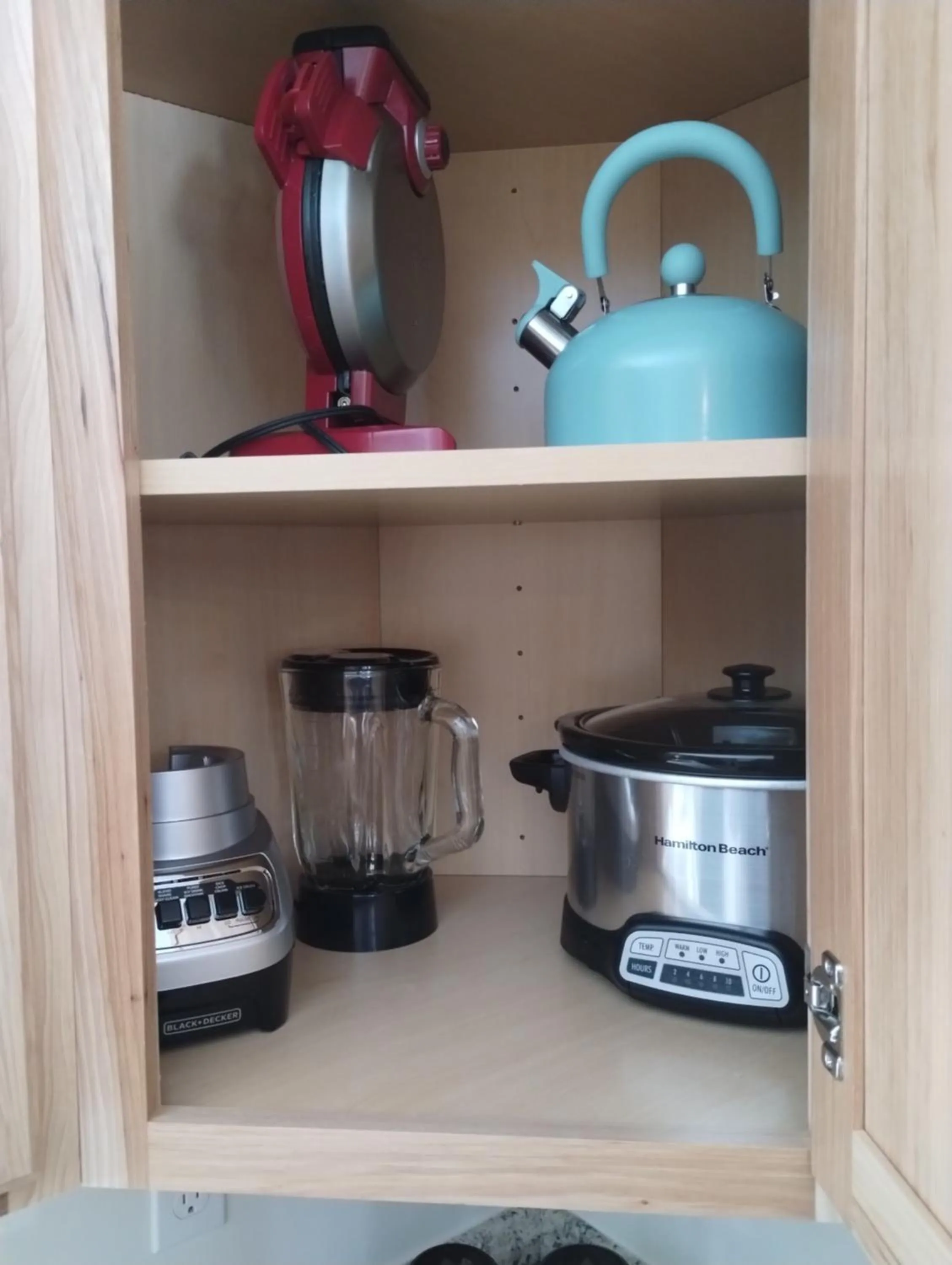 Kitchen or kitchenette in Beargrass Lodging & RV Resort