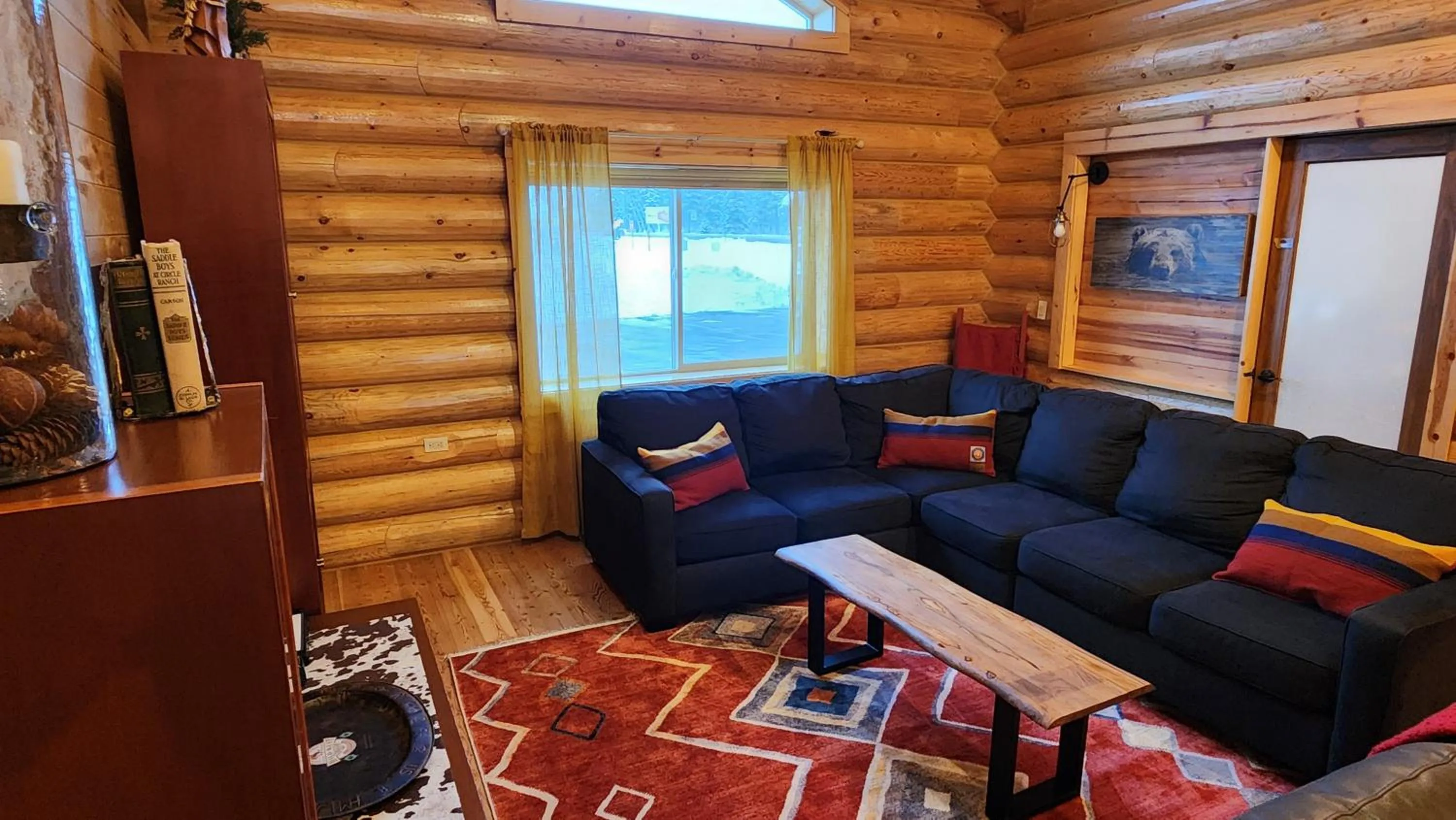 Seating area in Beargrass Lodging & RV Resort