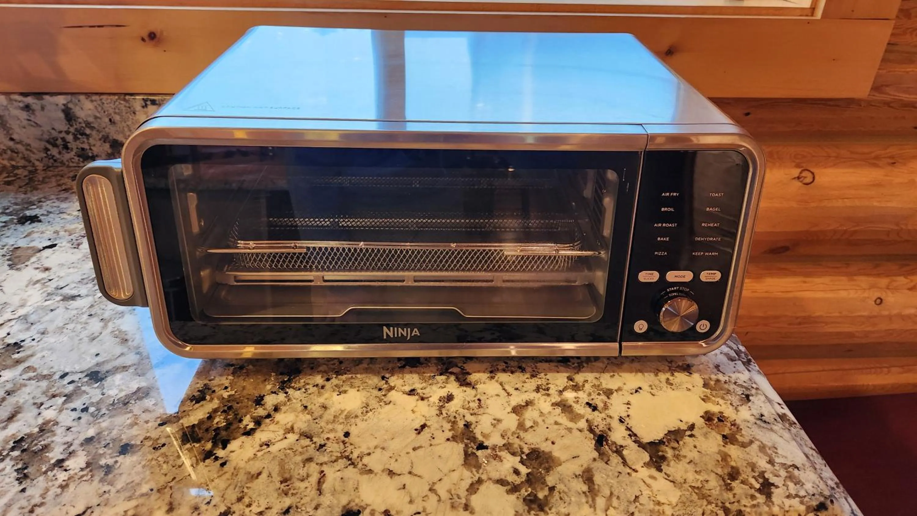 Kitchen or kitchenette in Beargrass Lodging & RV Resort