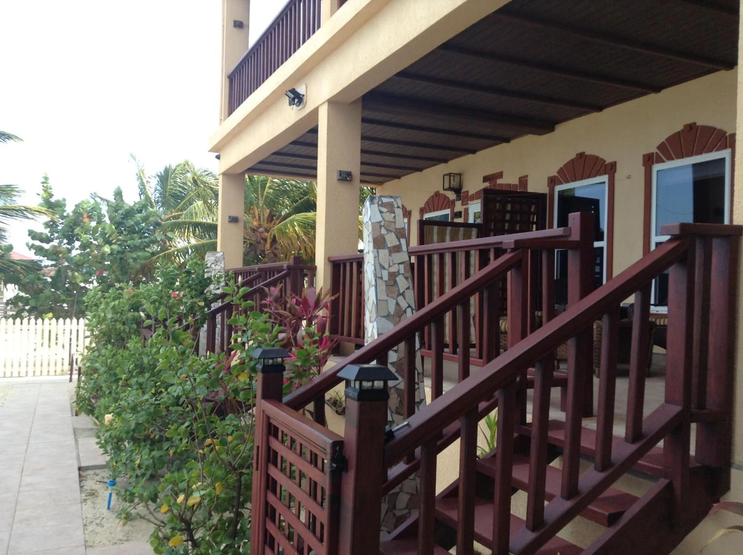 Facade/entrance in Belizean Nirvana