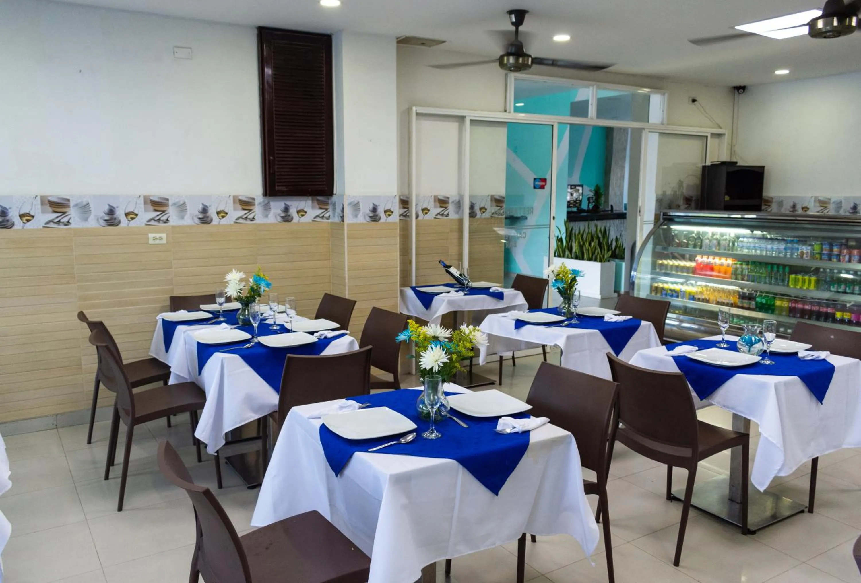 Restaurant/places to eat in Hotel Medellín Rodadero