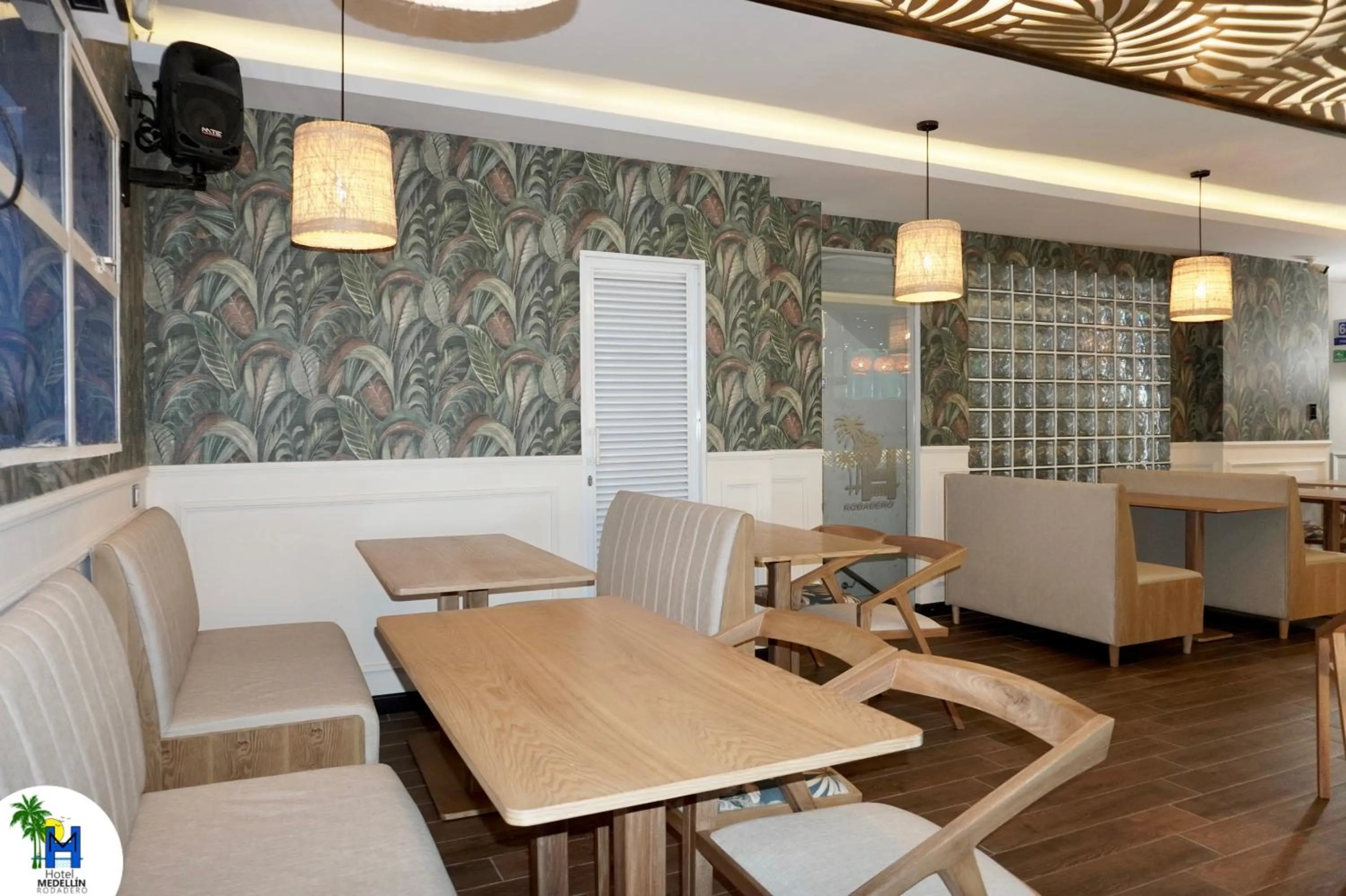 Lounge or bar in Hotel Medellín Rodadero