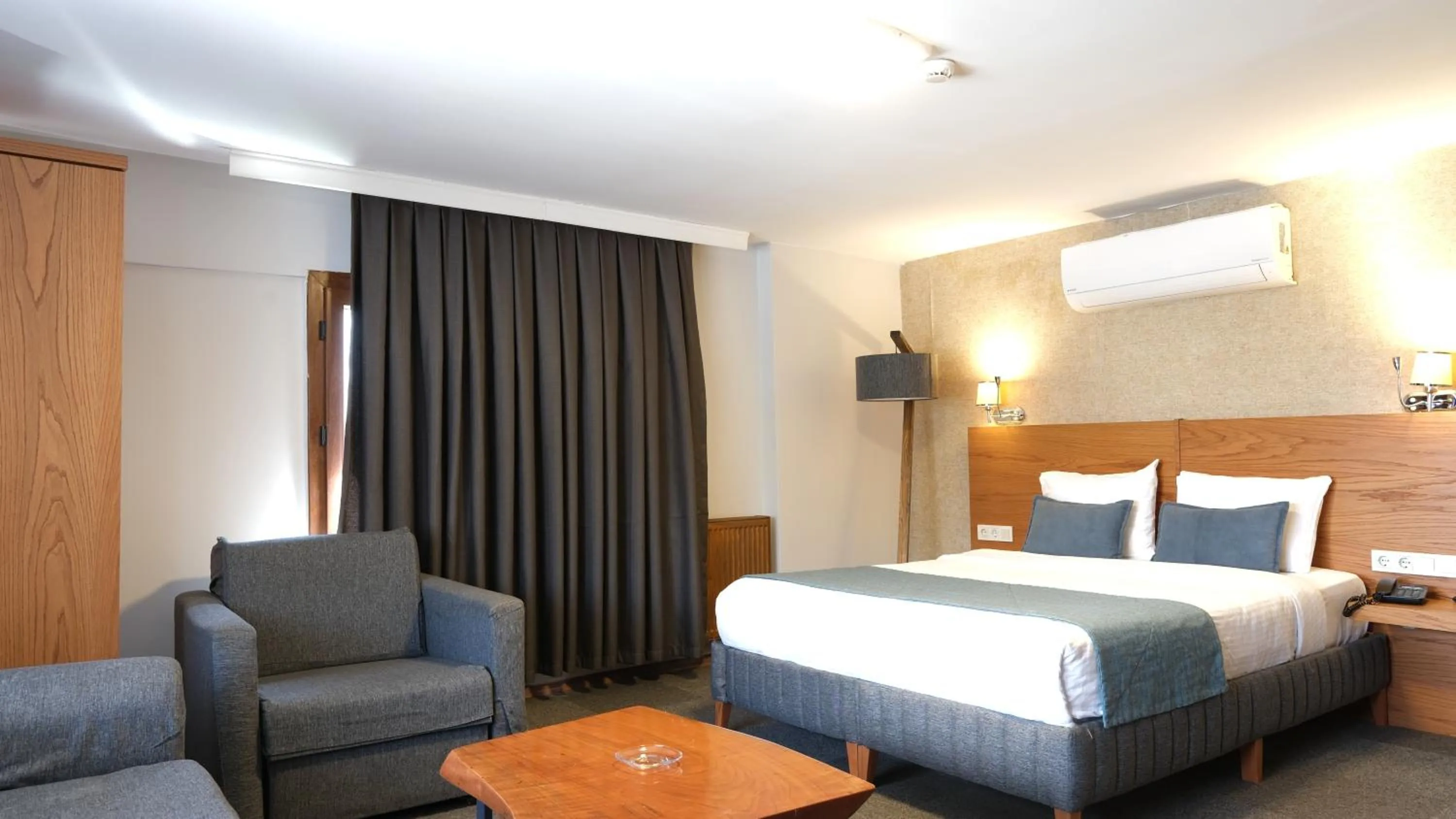 Bed in Varyant Hotel