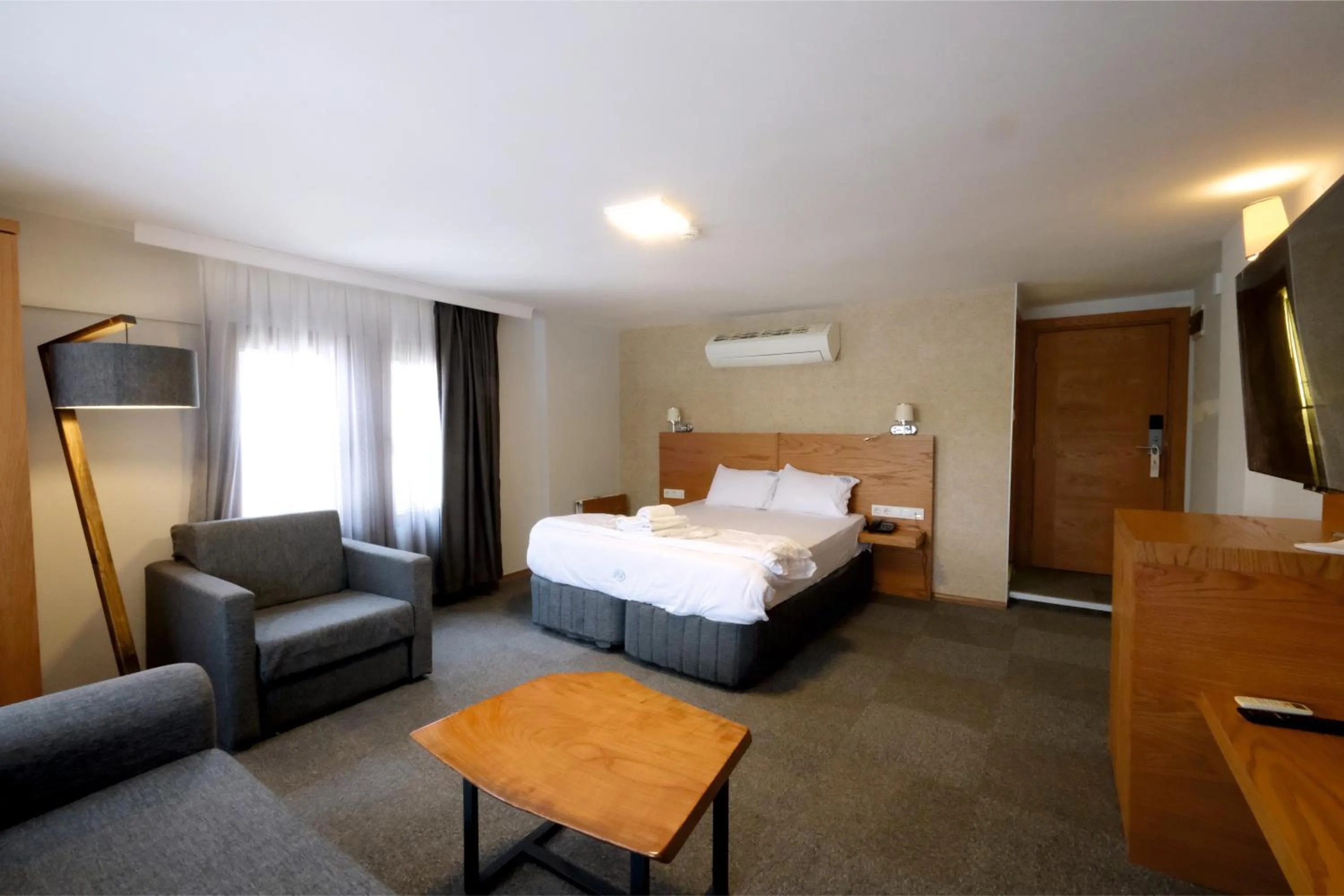 Bed in Varyant Hotel