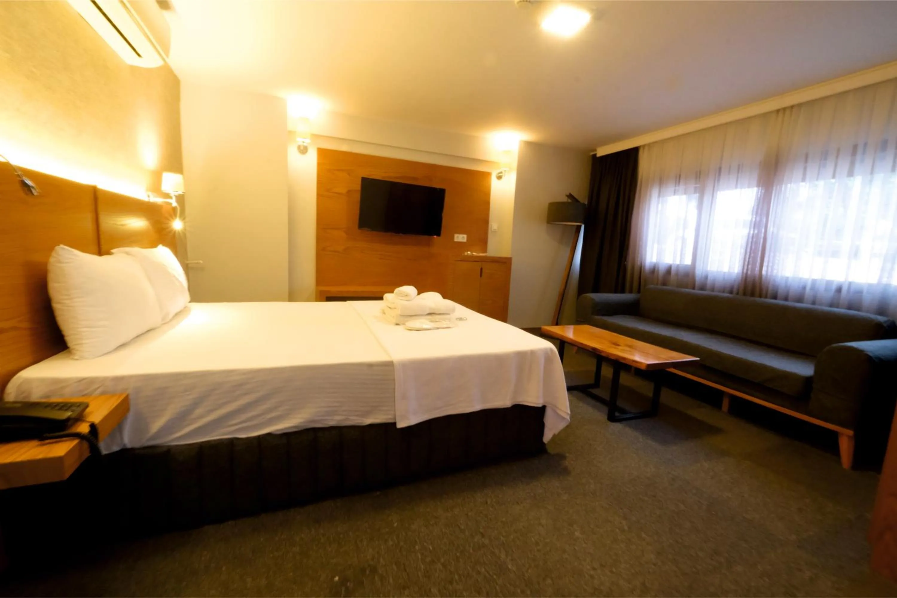 Bed in Varyant Hotel