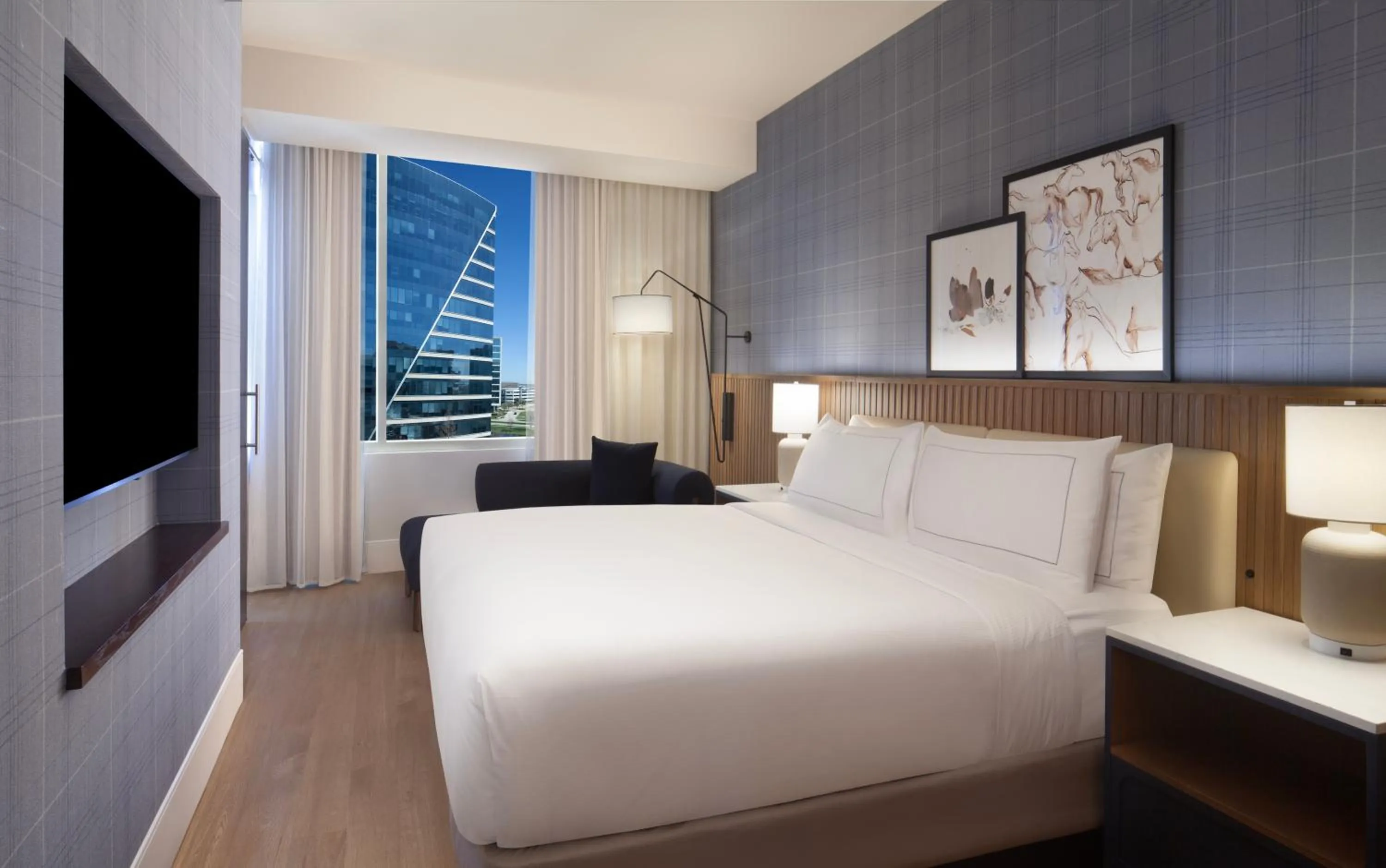 Bed in Hilton Dallas/Plano Granite Park