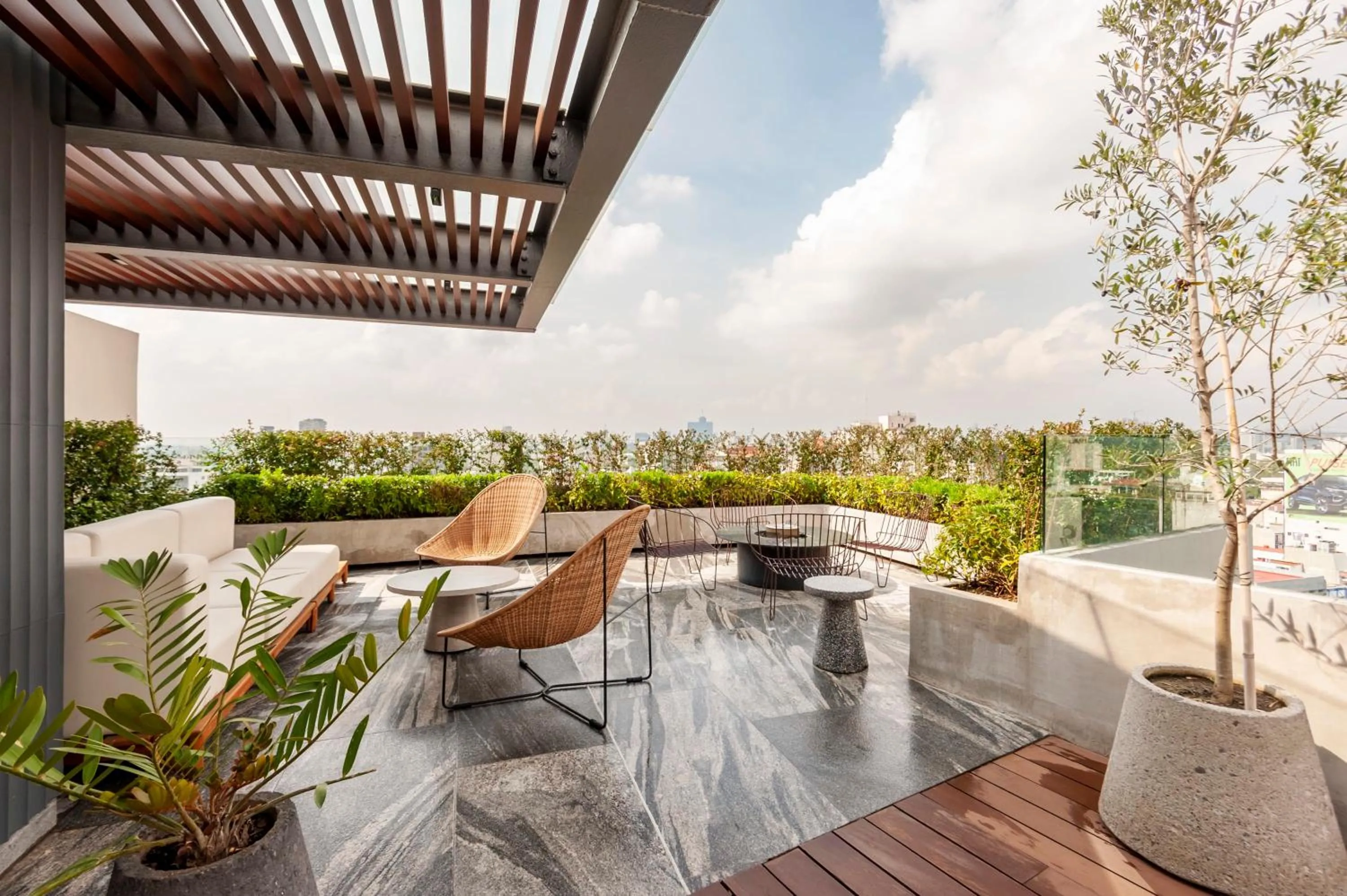 Living room in Londres 256 by Wynwood House