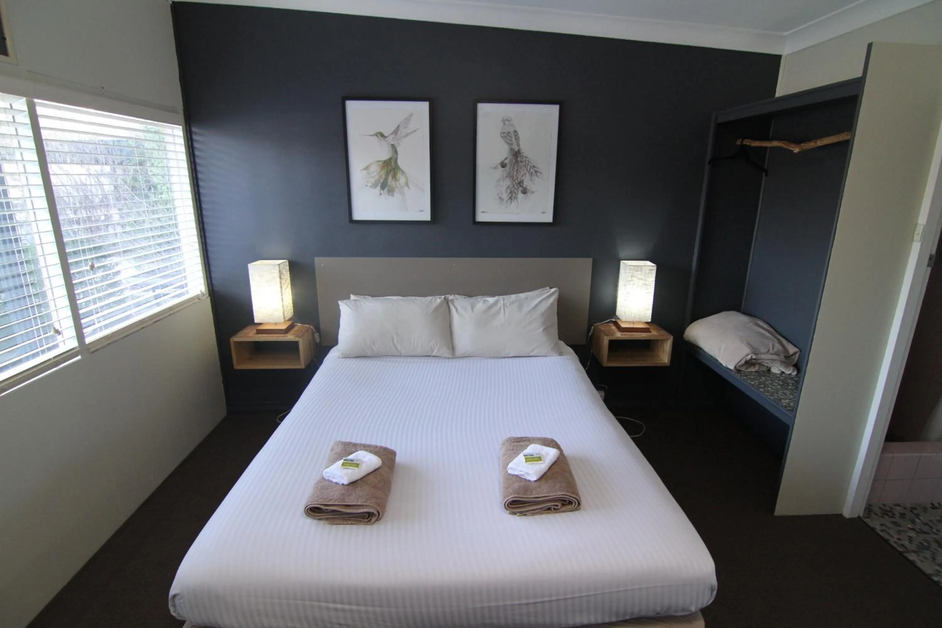 Day, Bed in Motel Melrose