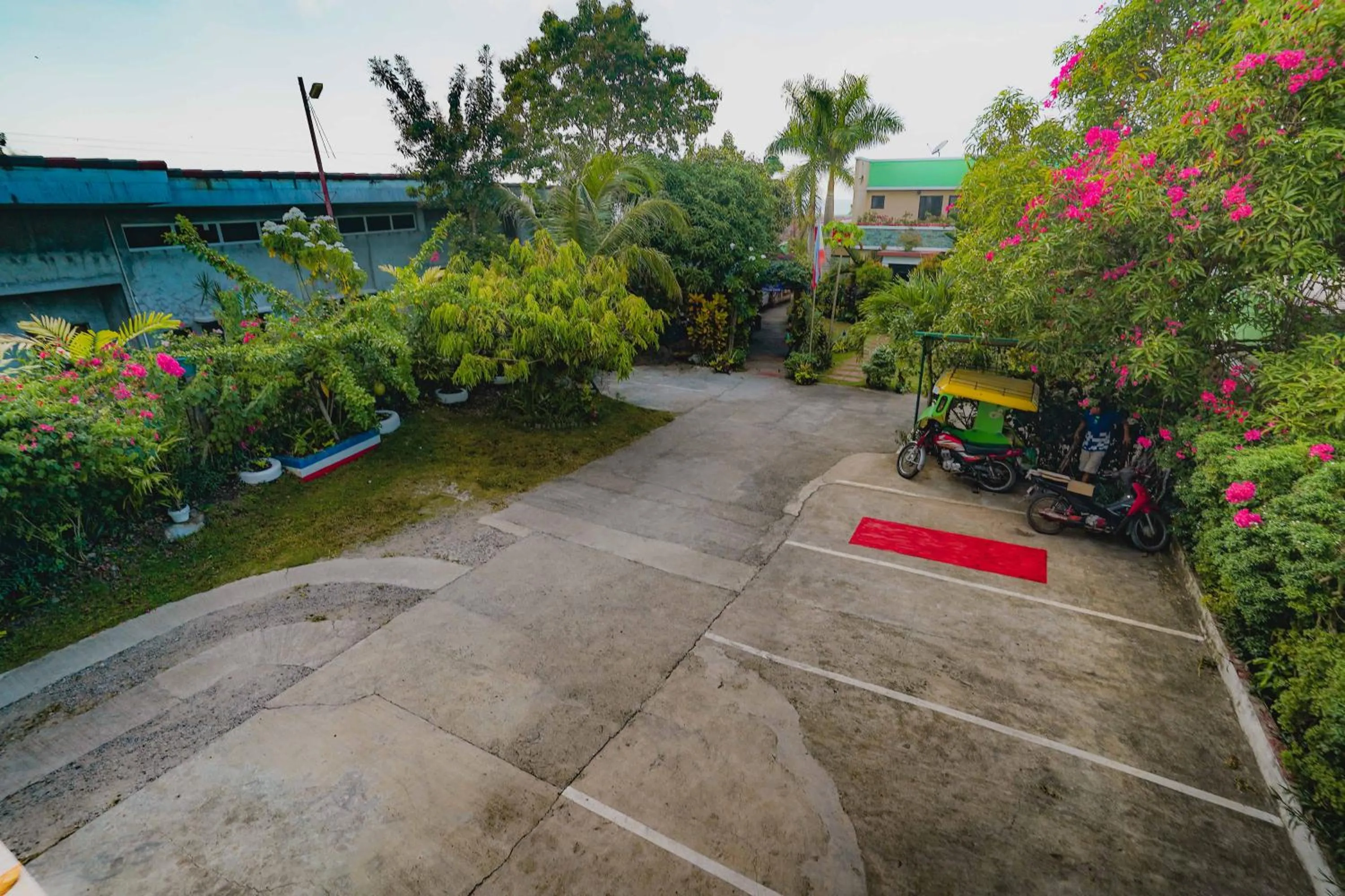 Parking in Villa de Gloria