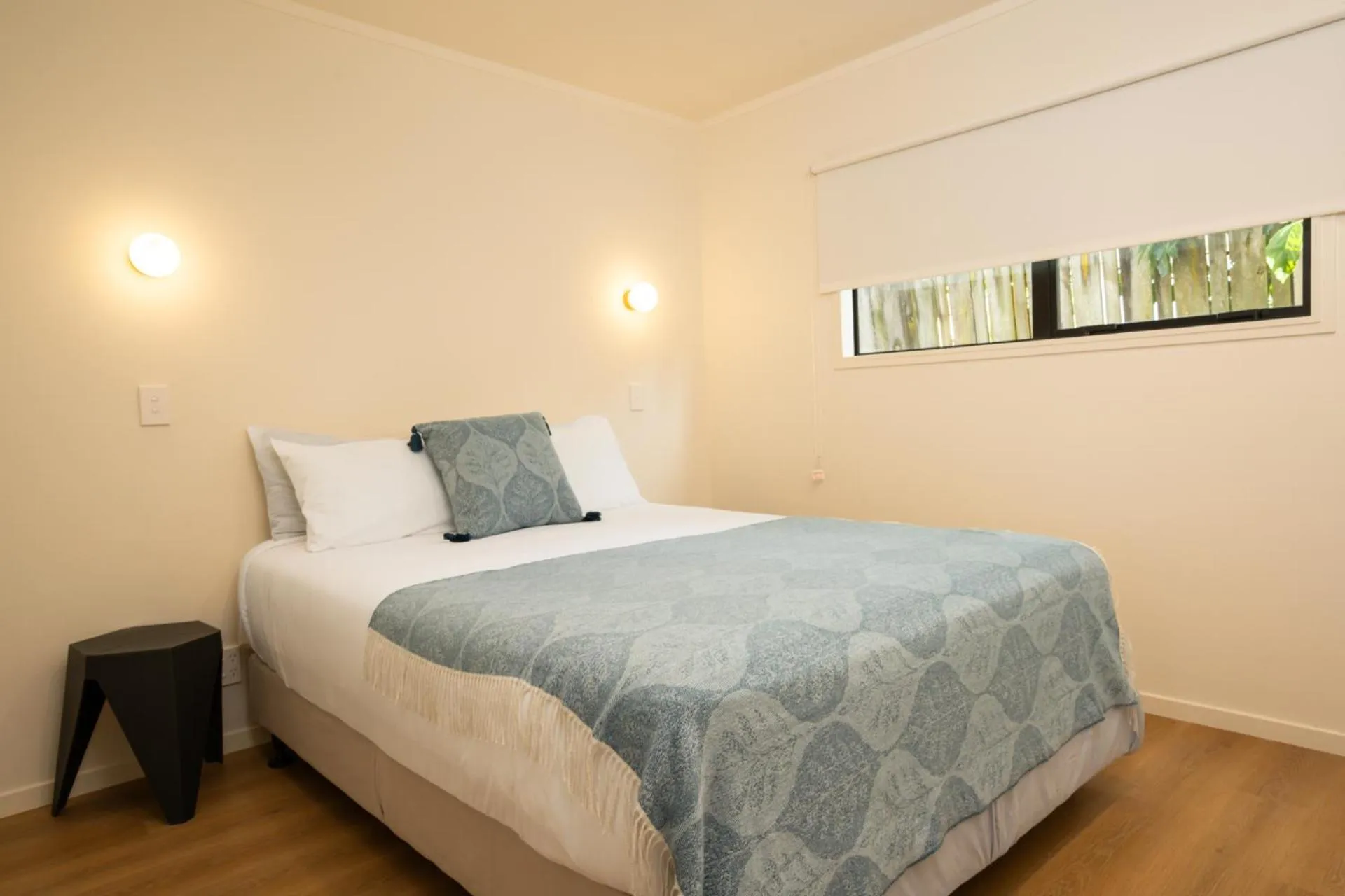 Bed in Mt Wellington Motel