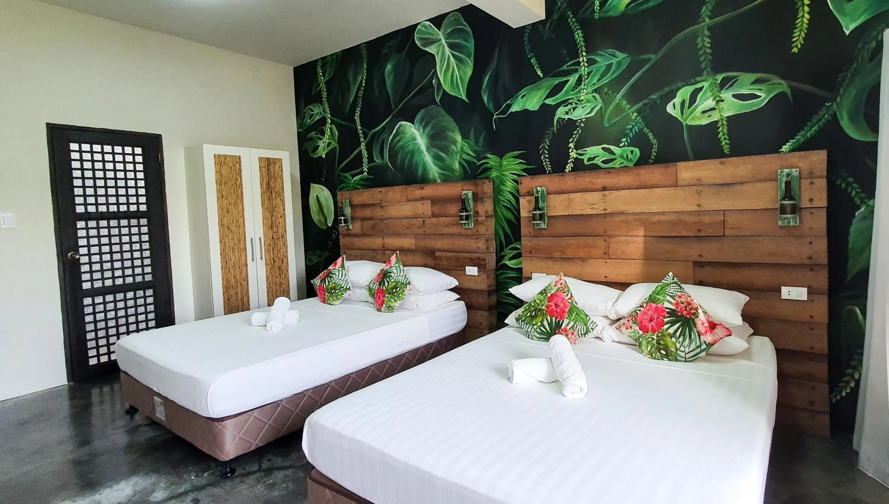 Bed in Fox & The Firefly Cottages