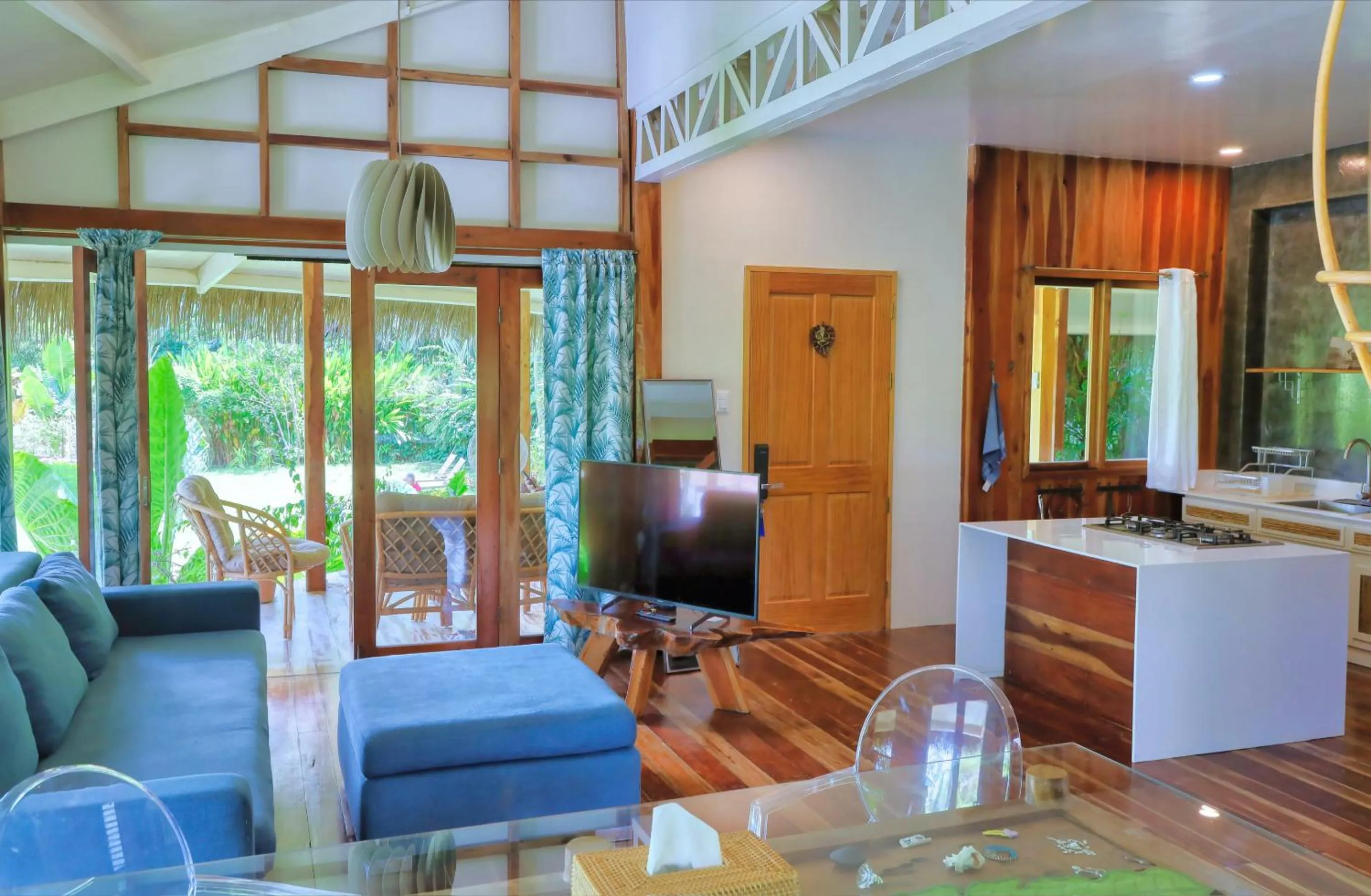 Kitchen or kitchenette in Fox & The Firefly Cottages