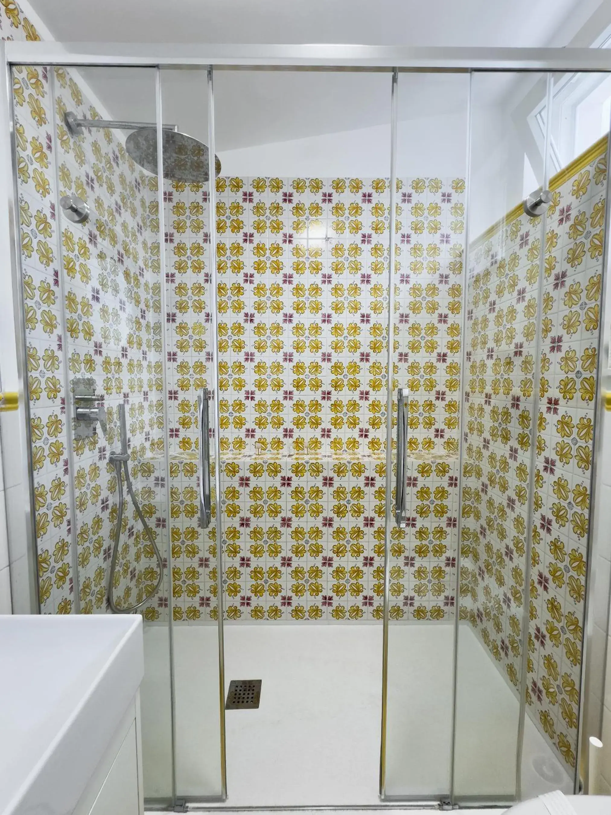 One-Bedroom Apartment in Beauty Home Sorrento One-Bedroom Apartment in Beauty Home Sorrento