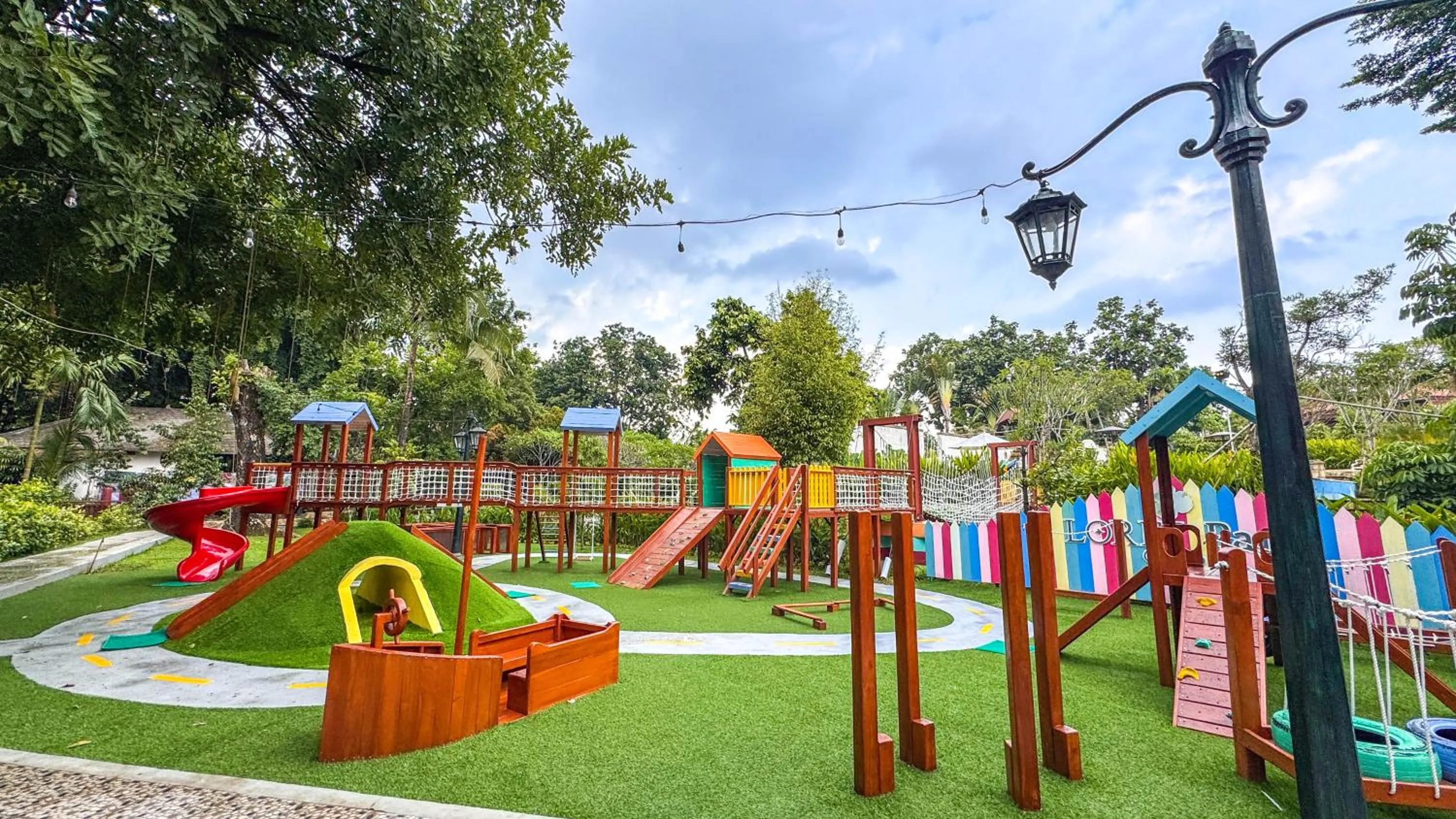 Children play ground in Lorin Syariah Solo Hotel