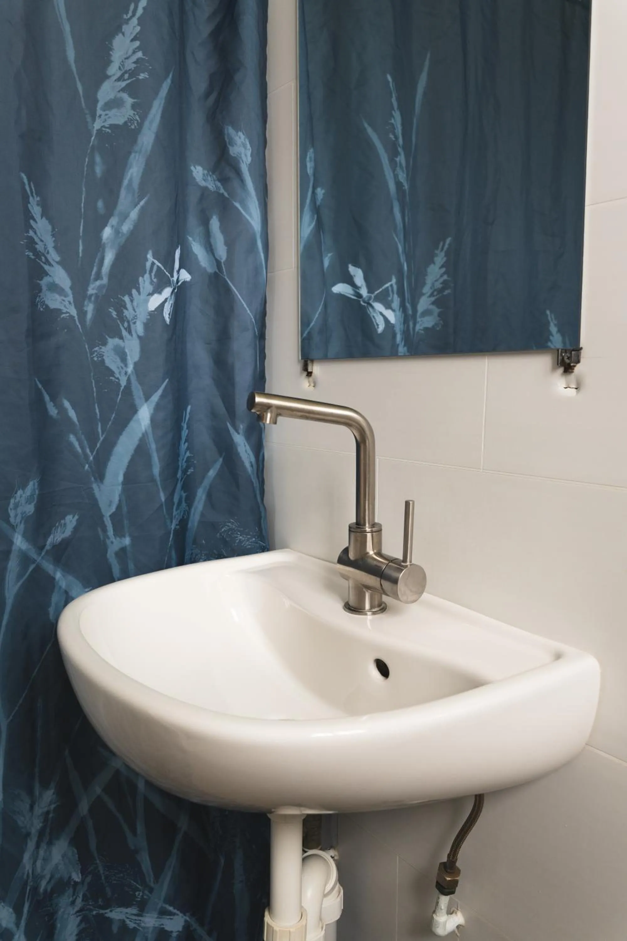 Bathroom in Manly Bunkhouse