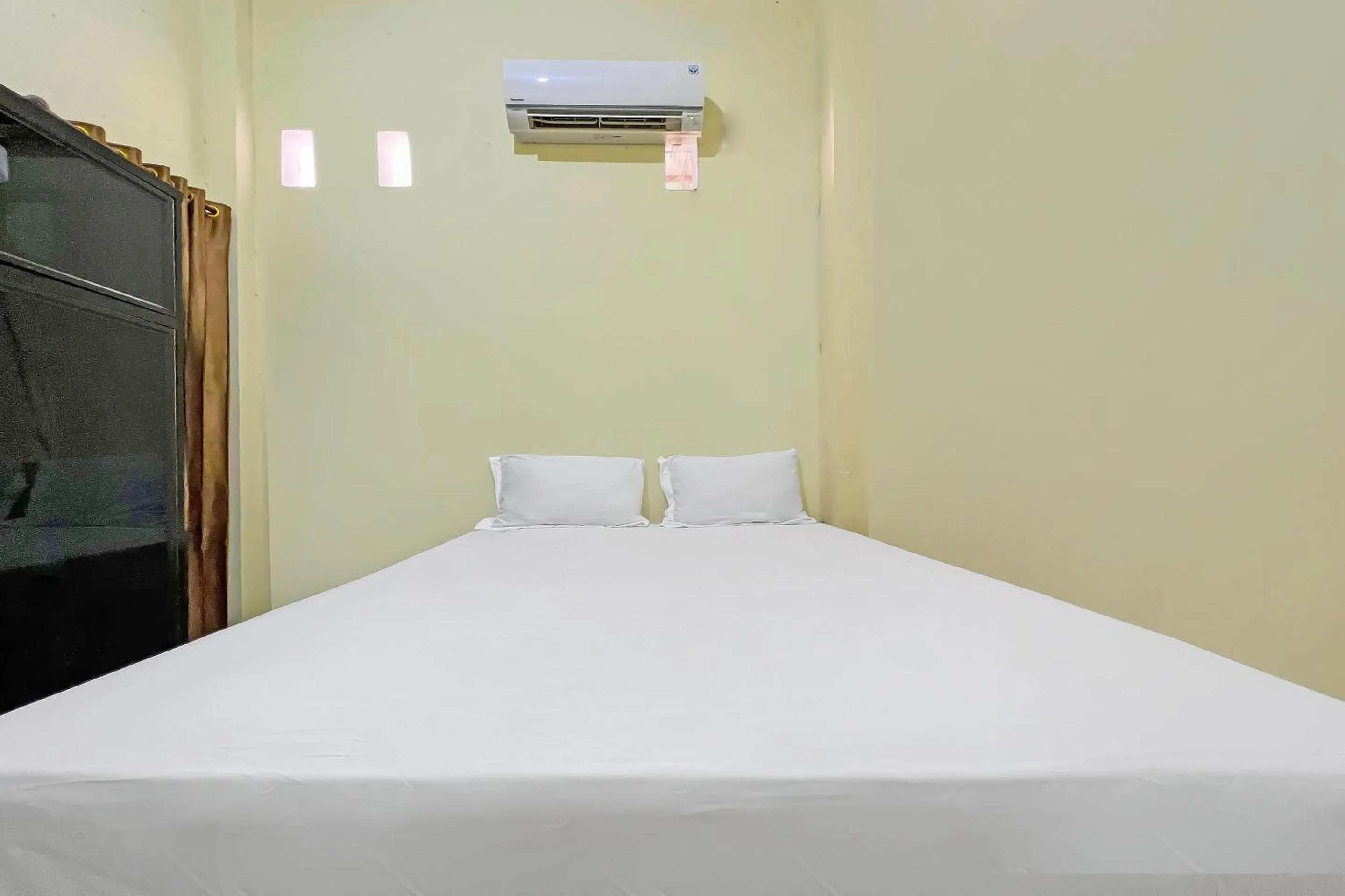 Bedroom, Bed in Hotel O Wisma Dg Tata