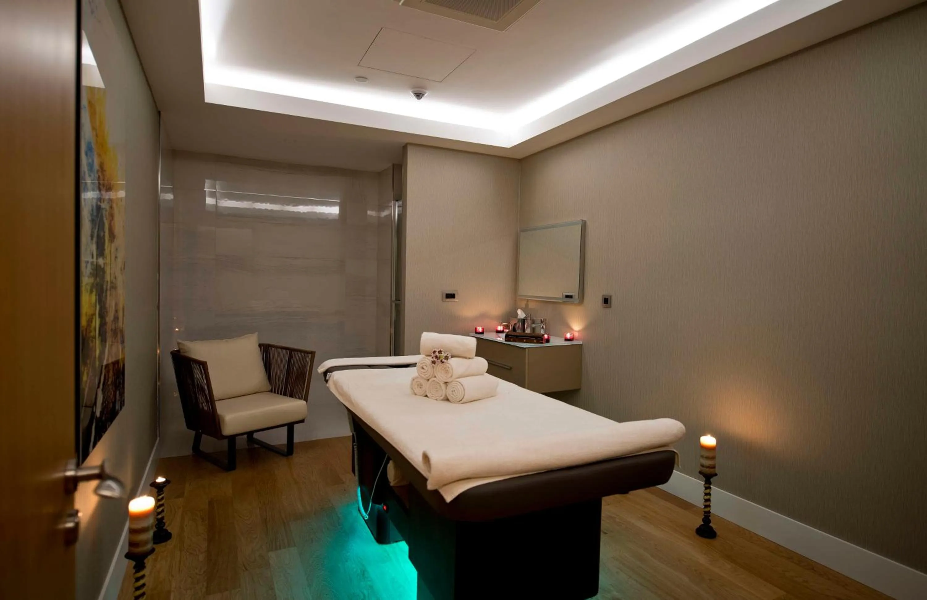 Spa and wellness centre/facilities, Bed in Radisson Blu Hotel, Kayseri
