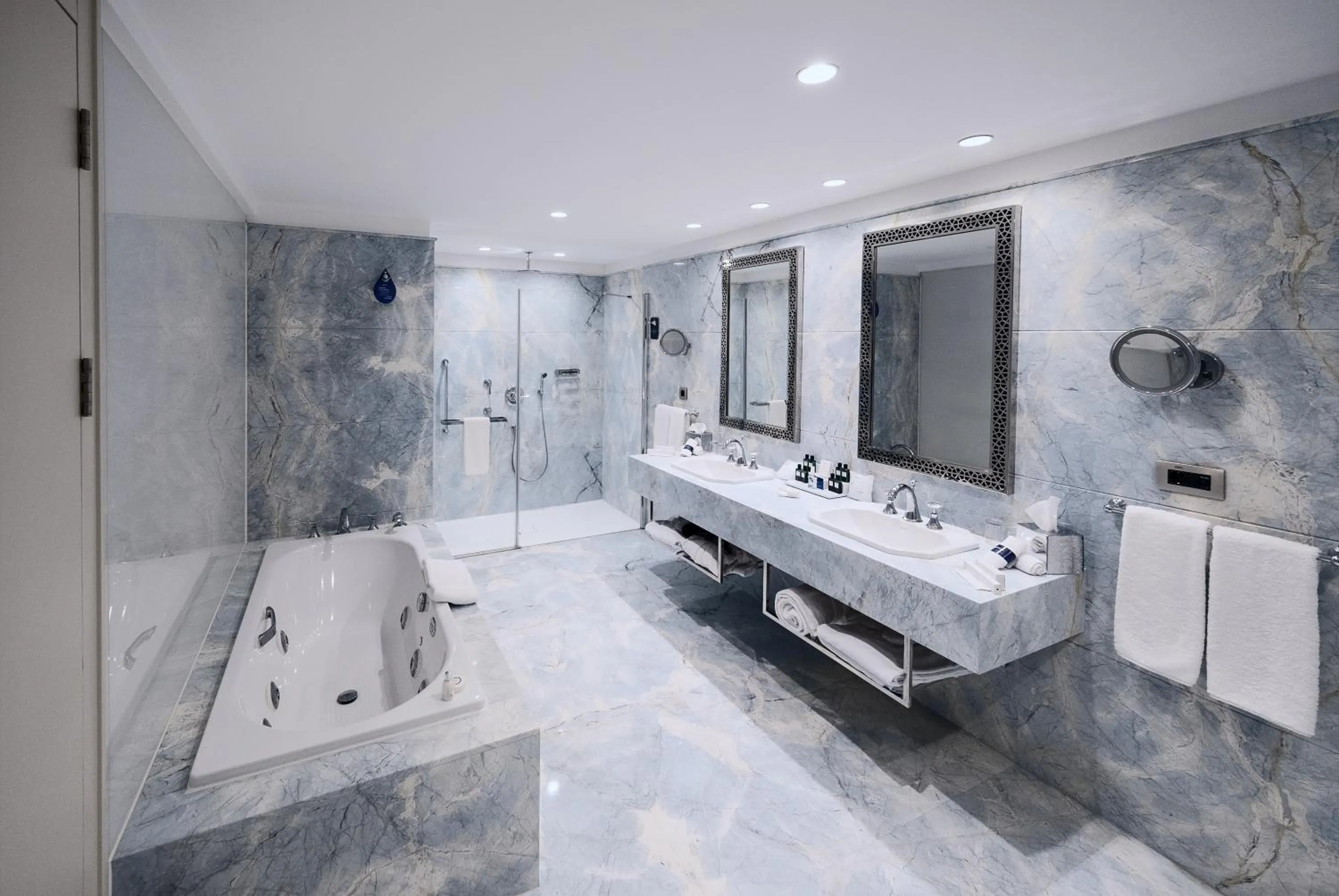 Bathroom in Radisson Blu Hotel, Kayseri