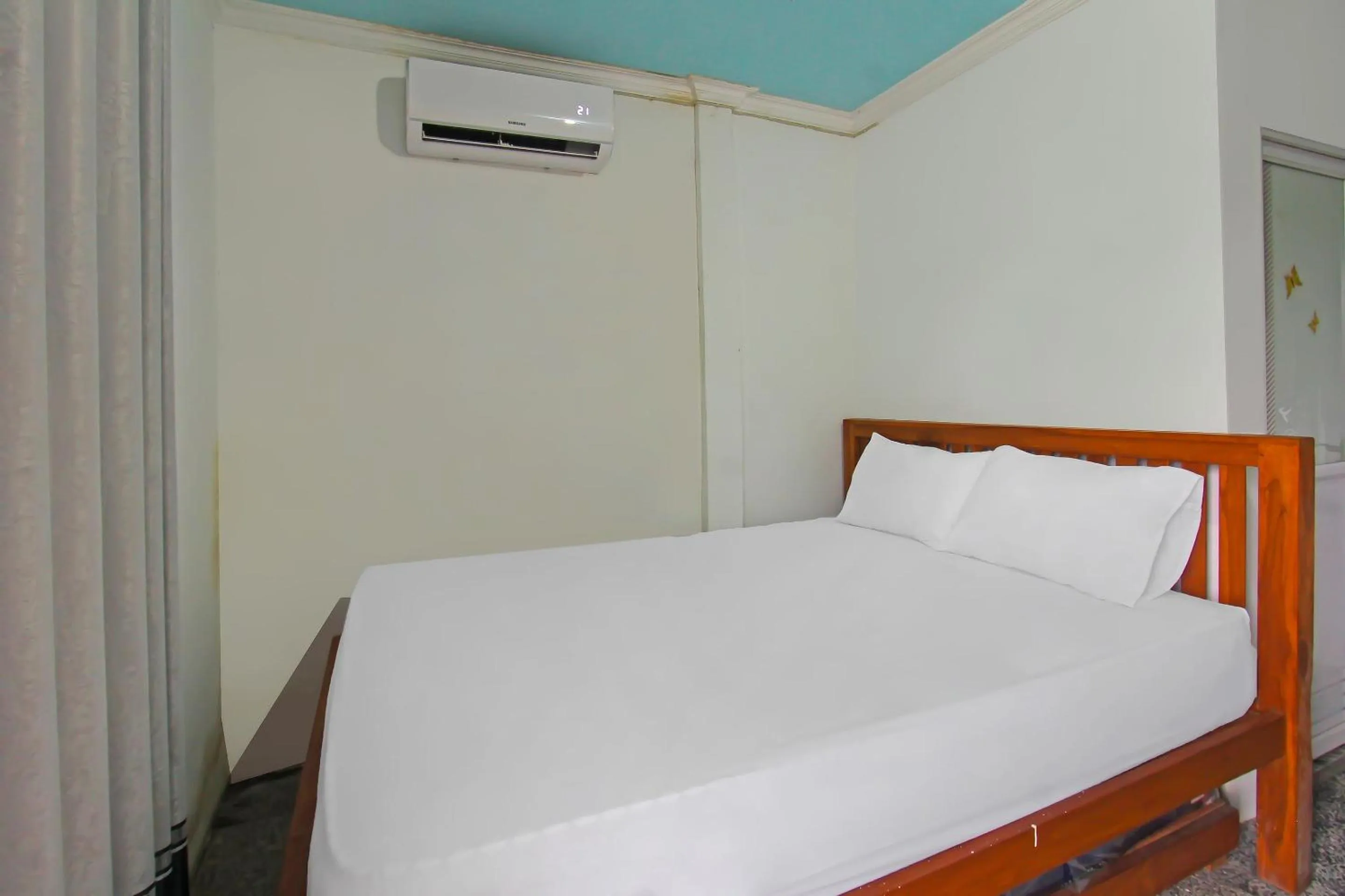 Bedroom, Bed in Hotel O Bale Datu Homestay Near Lapangan Bulutangkis By'u Badminton