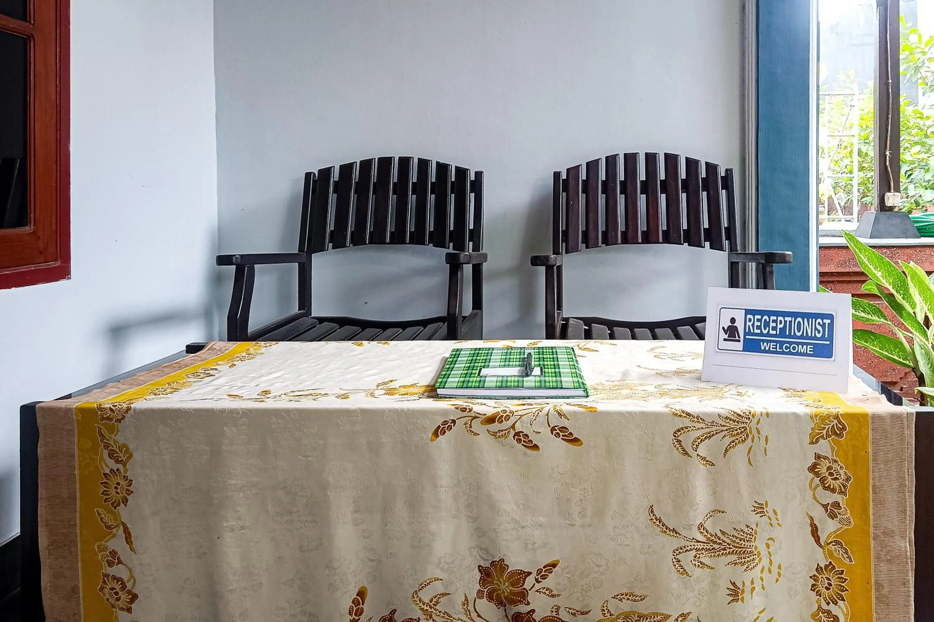 Lobby or reception in OYO 92560 Astri Homestay