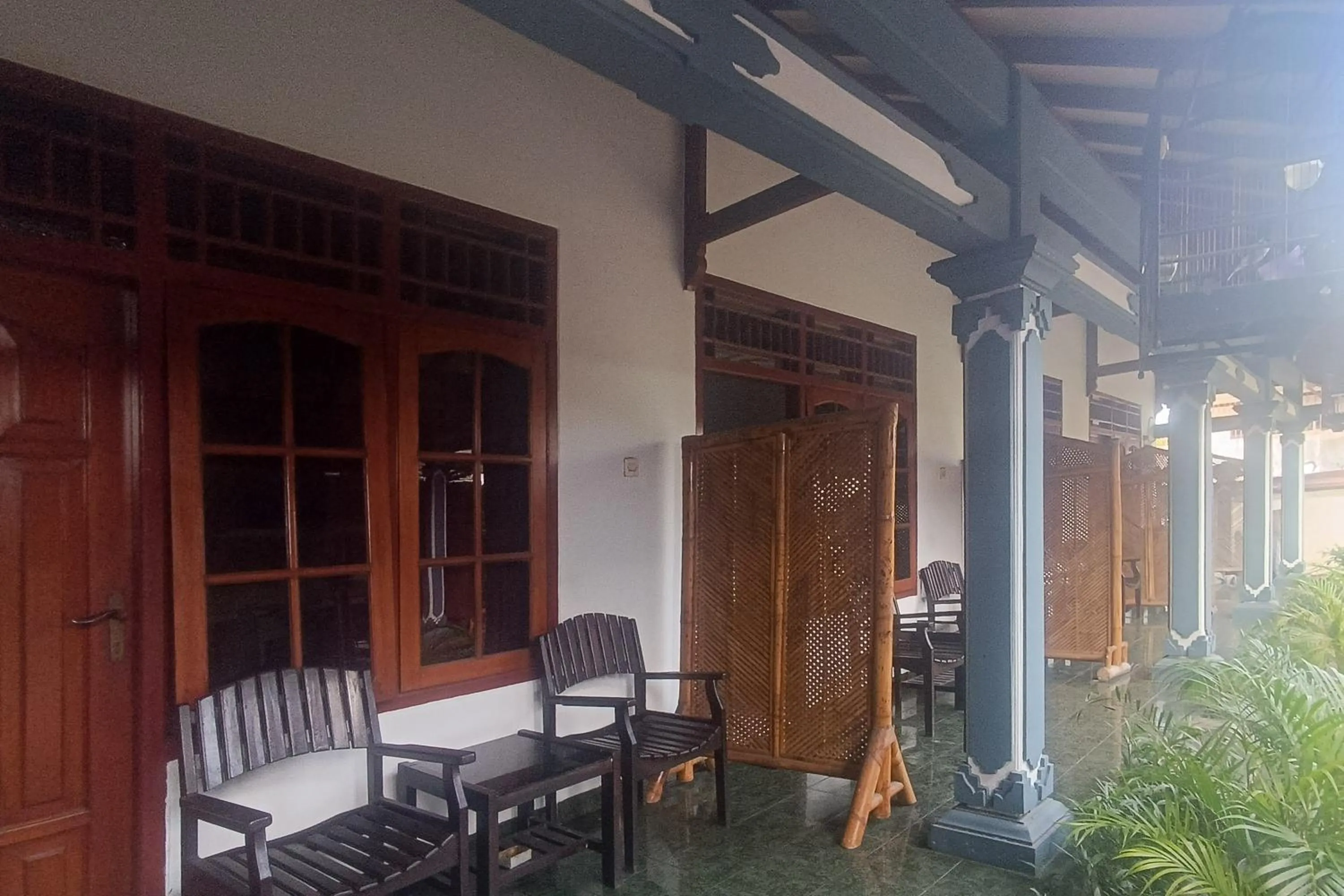 Seating area in OYO 92560 Astri Homestay