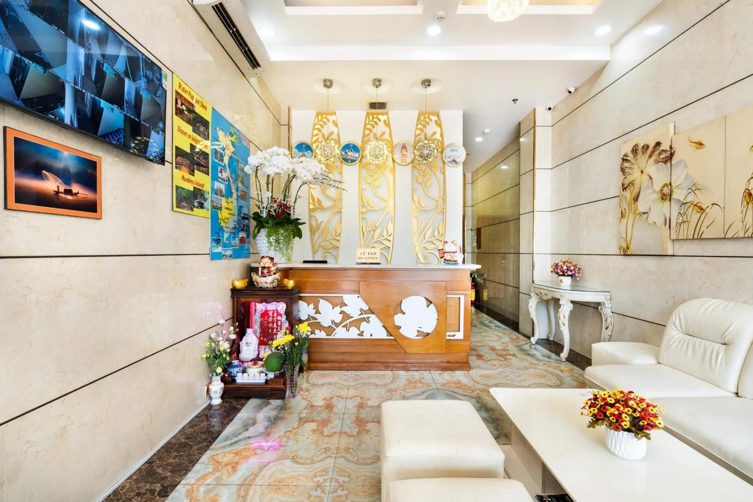 Luna Saigon Hotel - Bui Vien Walking Street