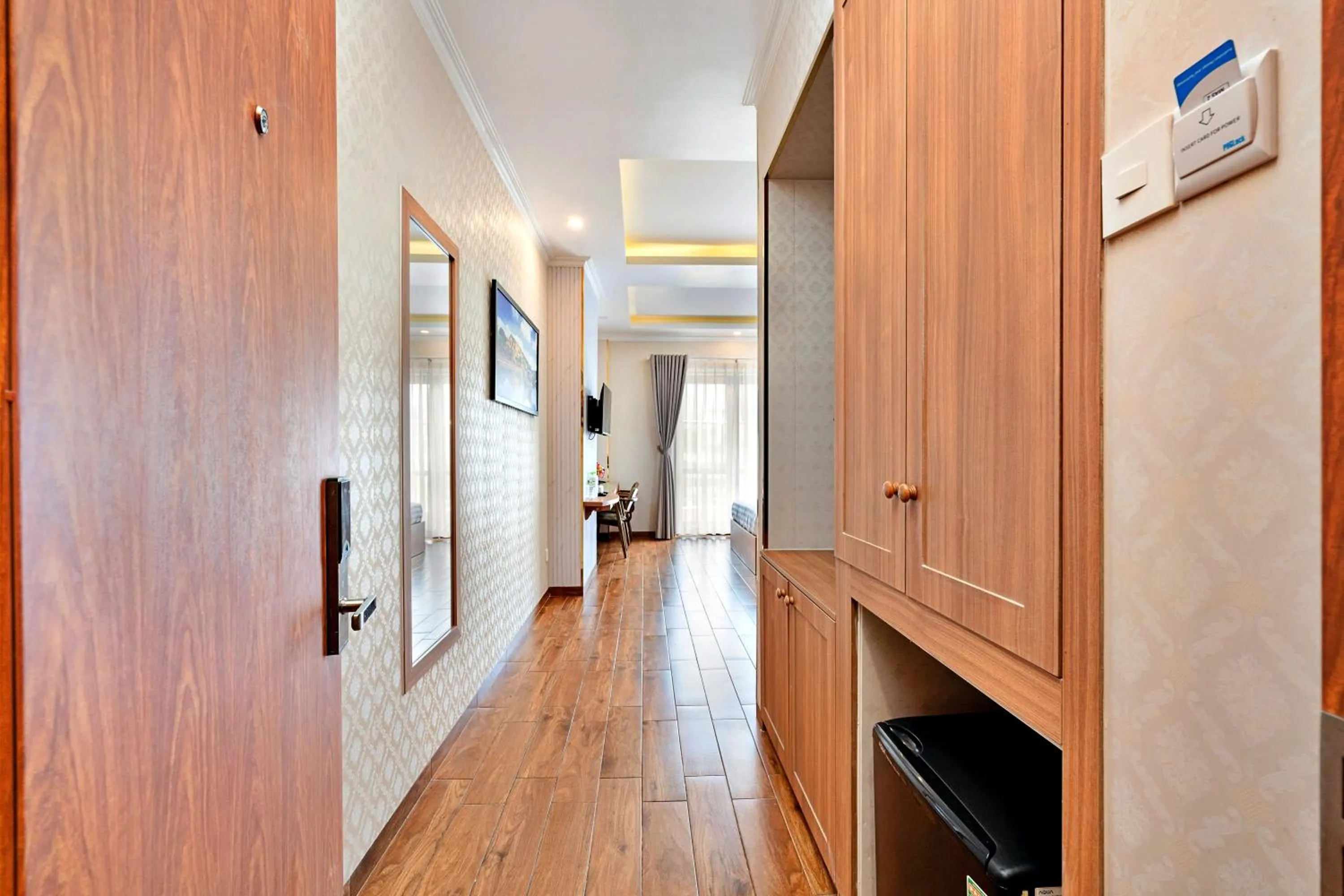 Luna Saigon Hotel - Bui Vien Walking Street