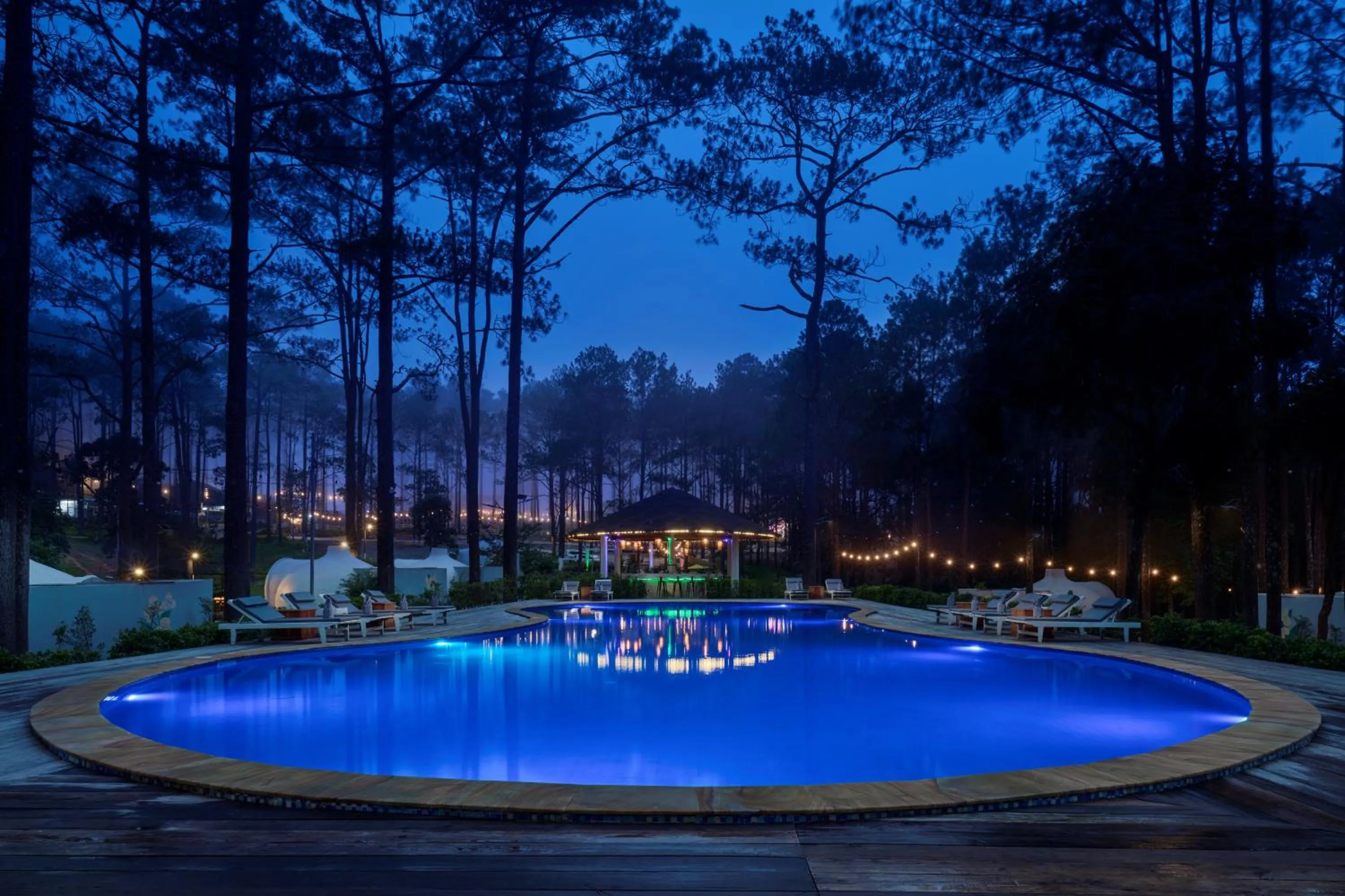 Lounge or bar in Romdoul Kirirom Resort by EHM