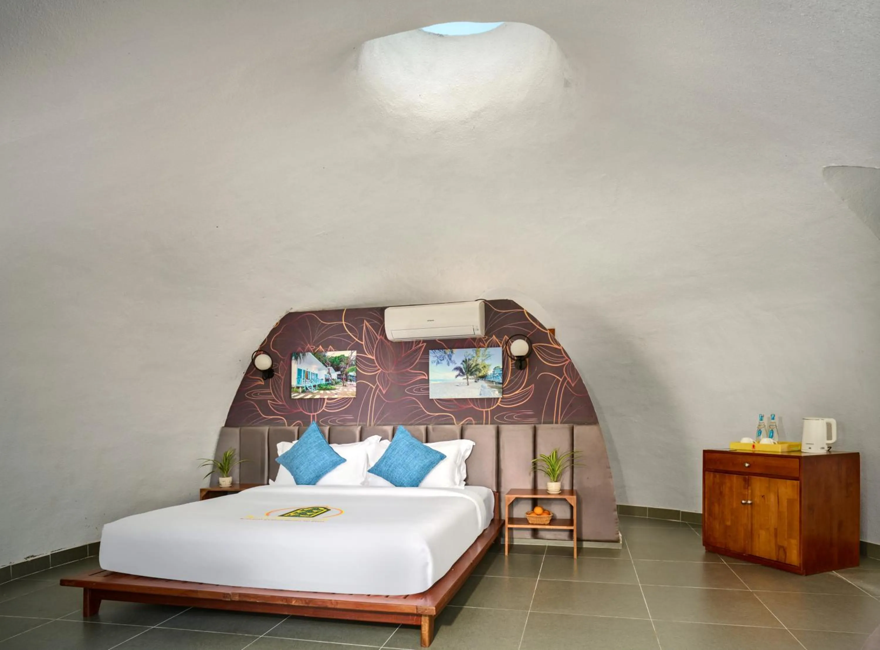 Bed in Romdoul Kirirom Resort by EHM