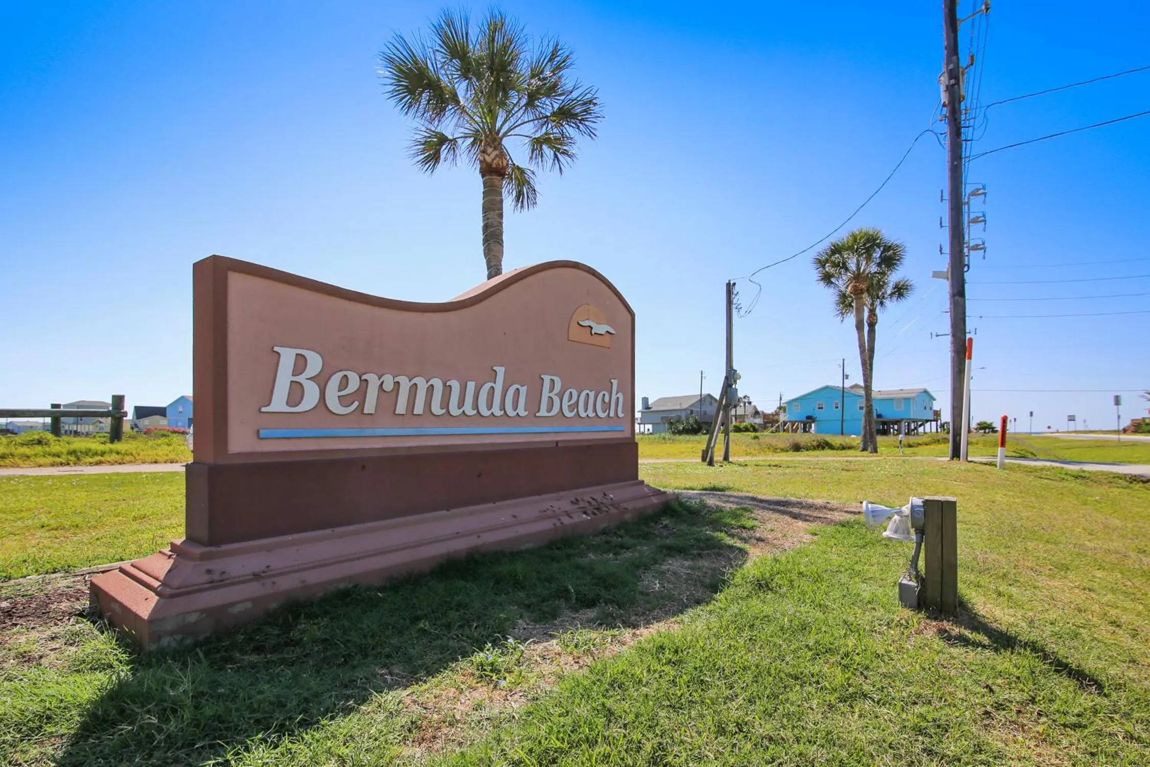 Property building in Sandcastle At Bermuda Beach