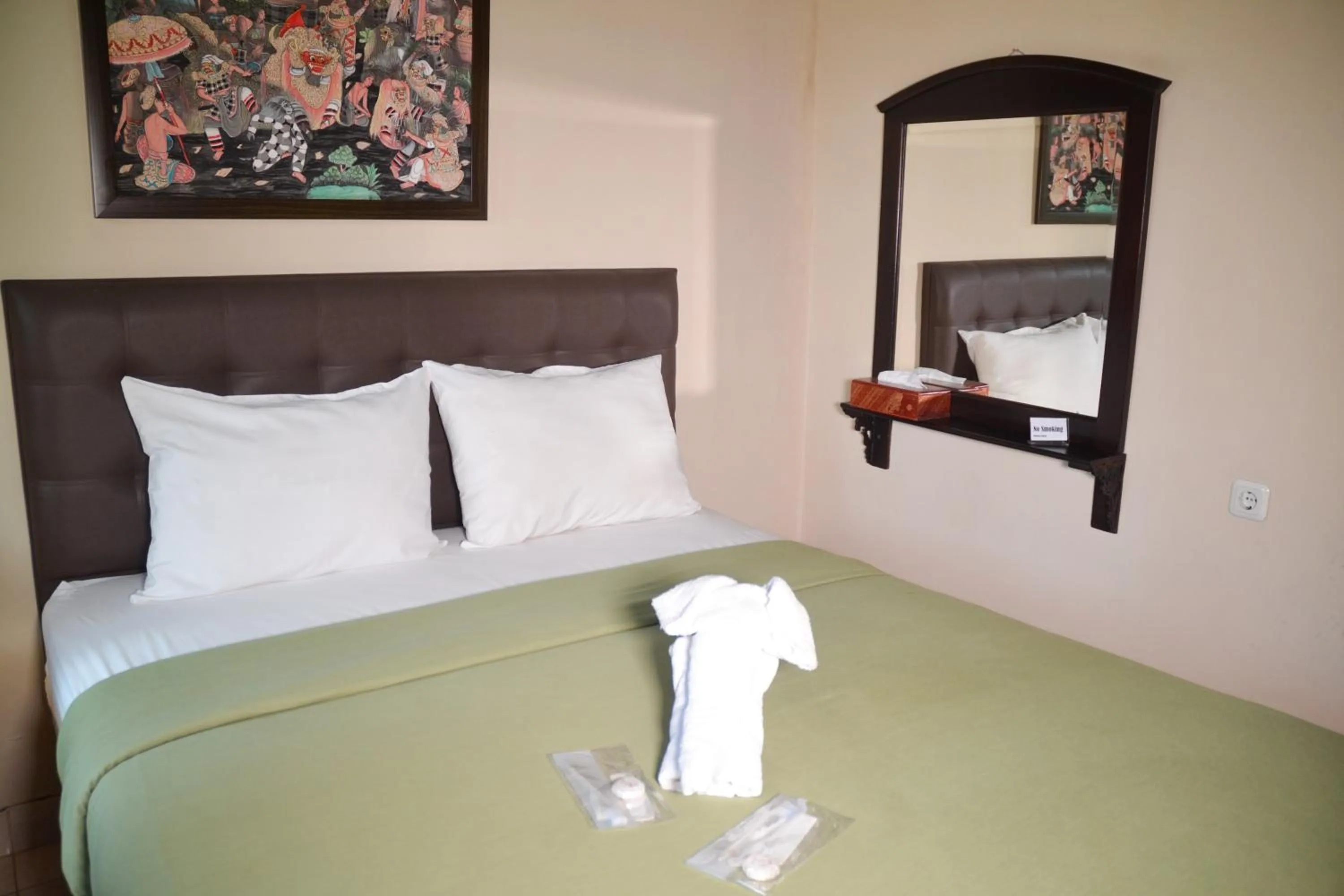 Bed in Roemah Canting Homestay