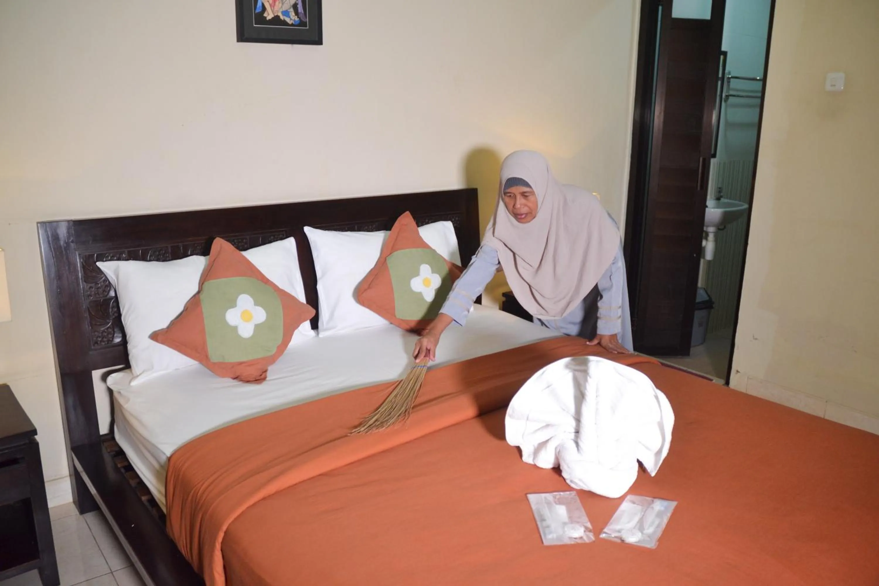 Bed in Roemah Canting Homestay