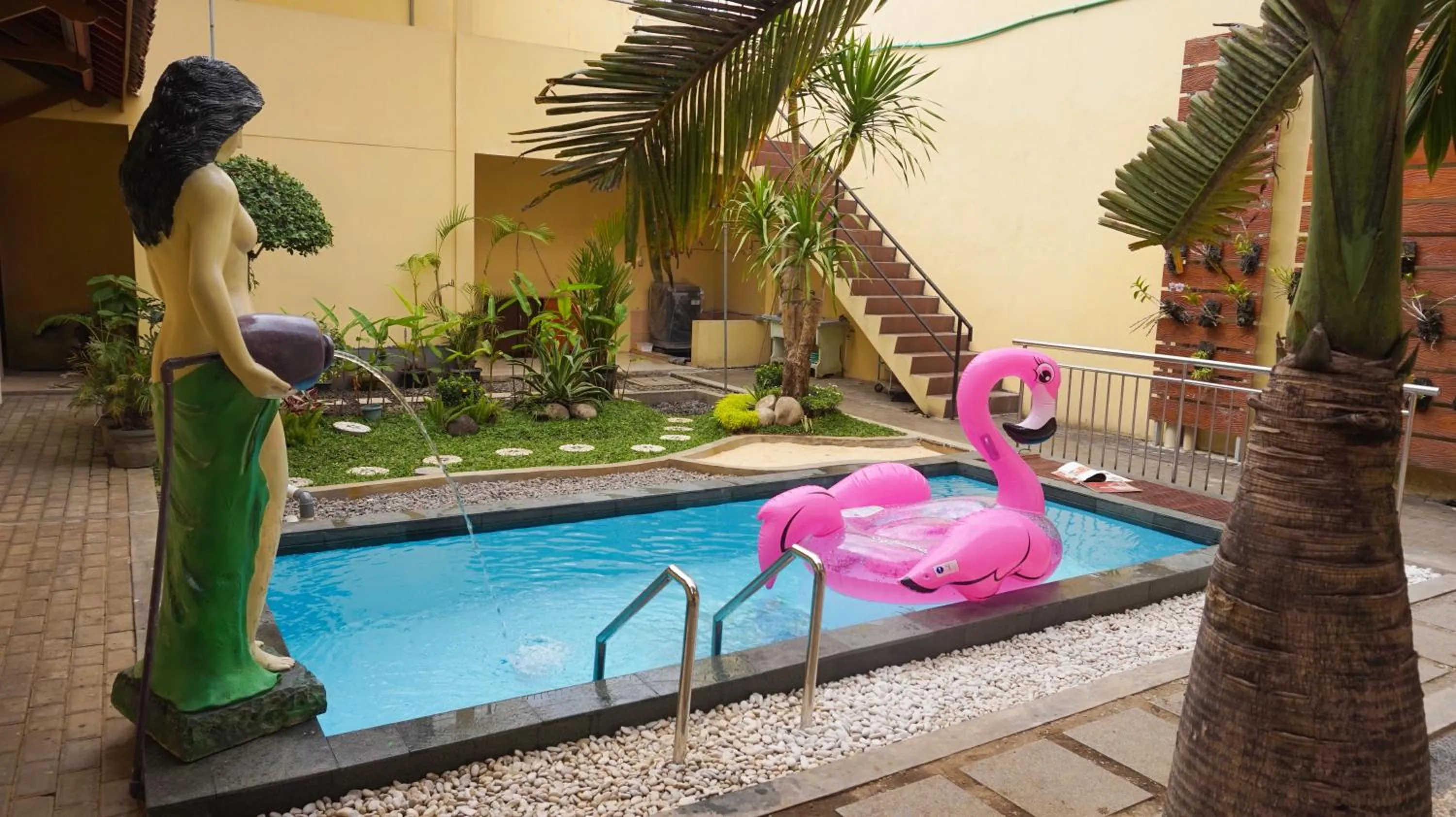 Property building in Roemah Canting Homestay