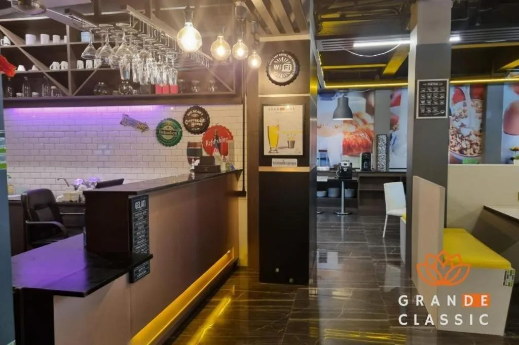 Restaurant/places to eat in GranDE Classic Pattaya