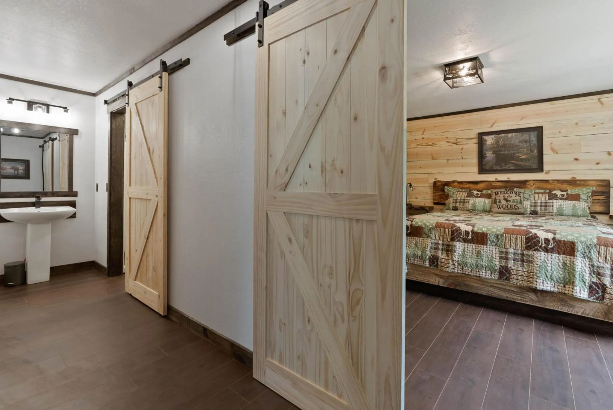 Bed in Lake Village Lodge