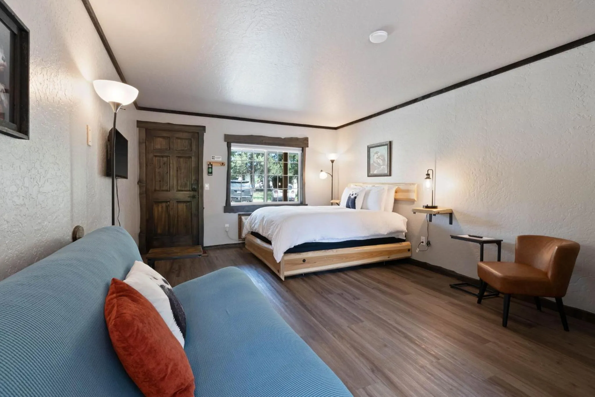 Bed in Lake Village Lodge