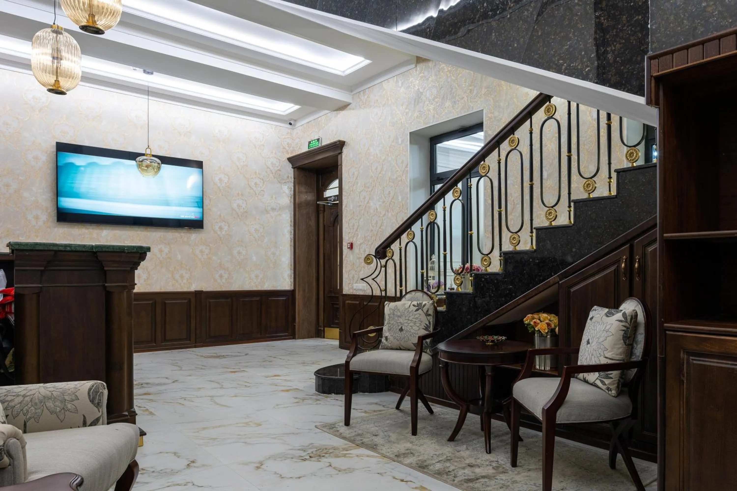 TV and multimedia in Aqua Hotel