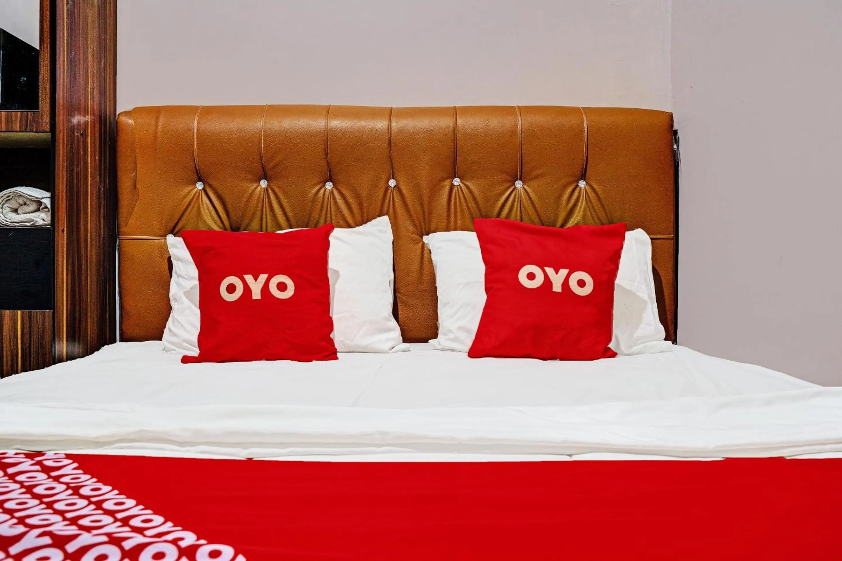 Bedroom, Bed in Hotel O JKK Sweet Room