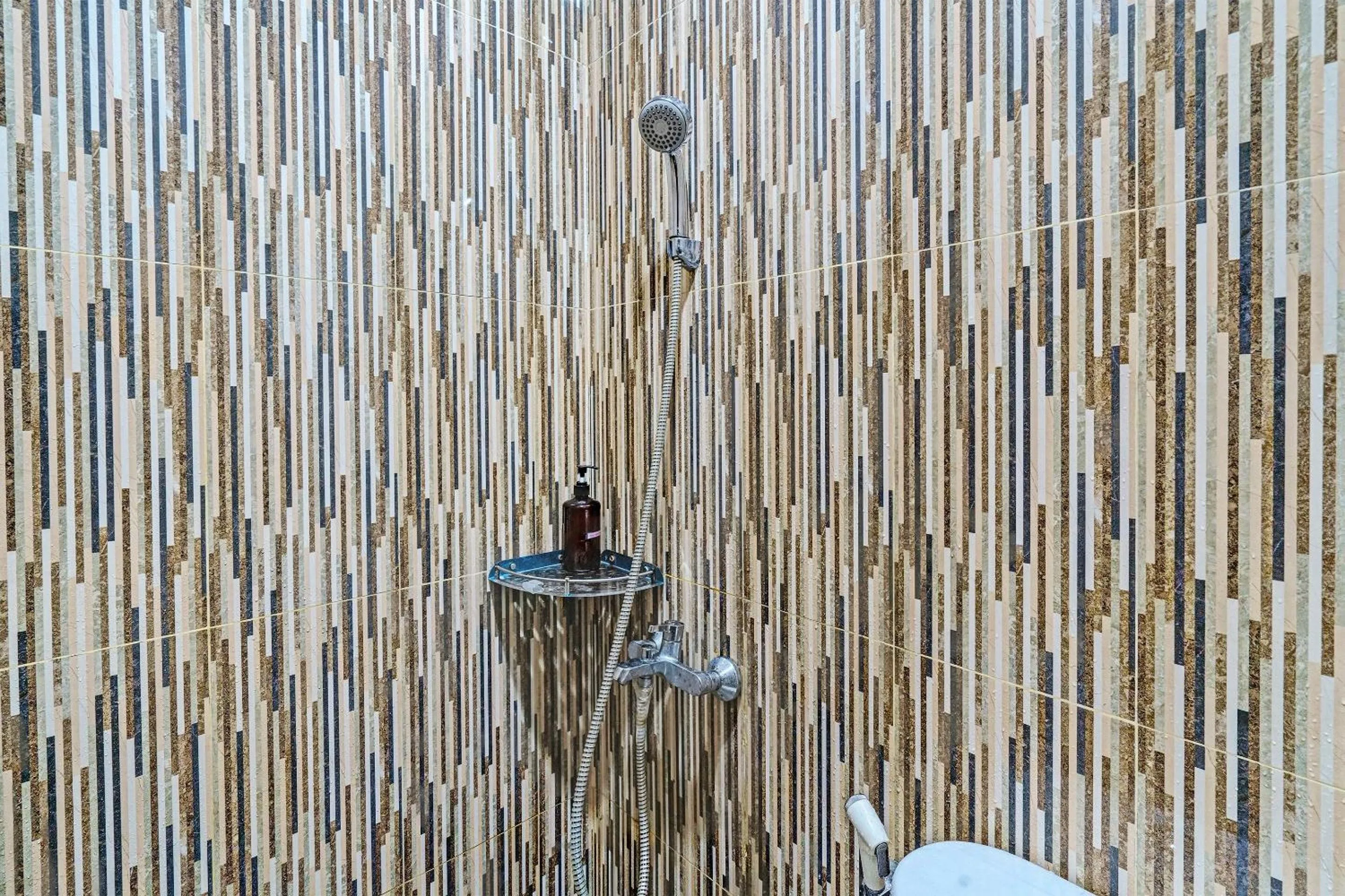 Bathroom in Hotel O JKK Sweet Room