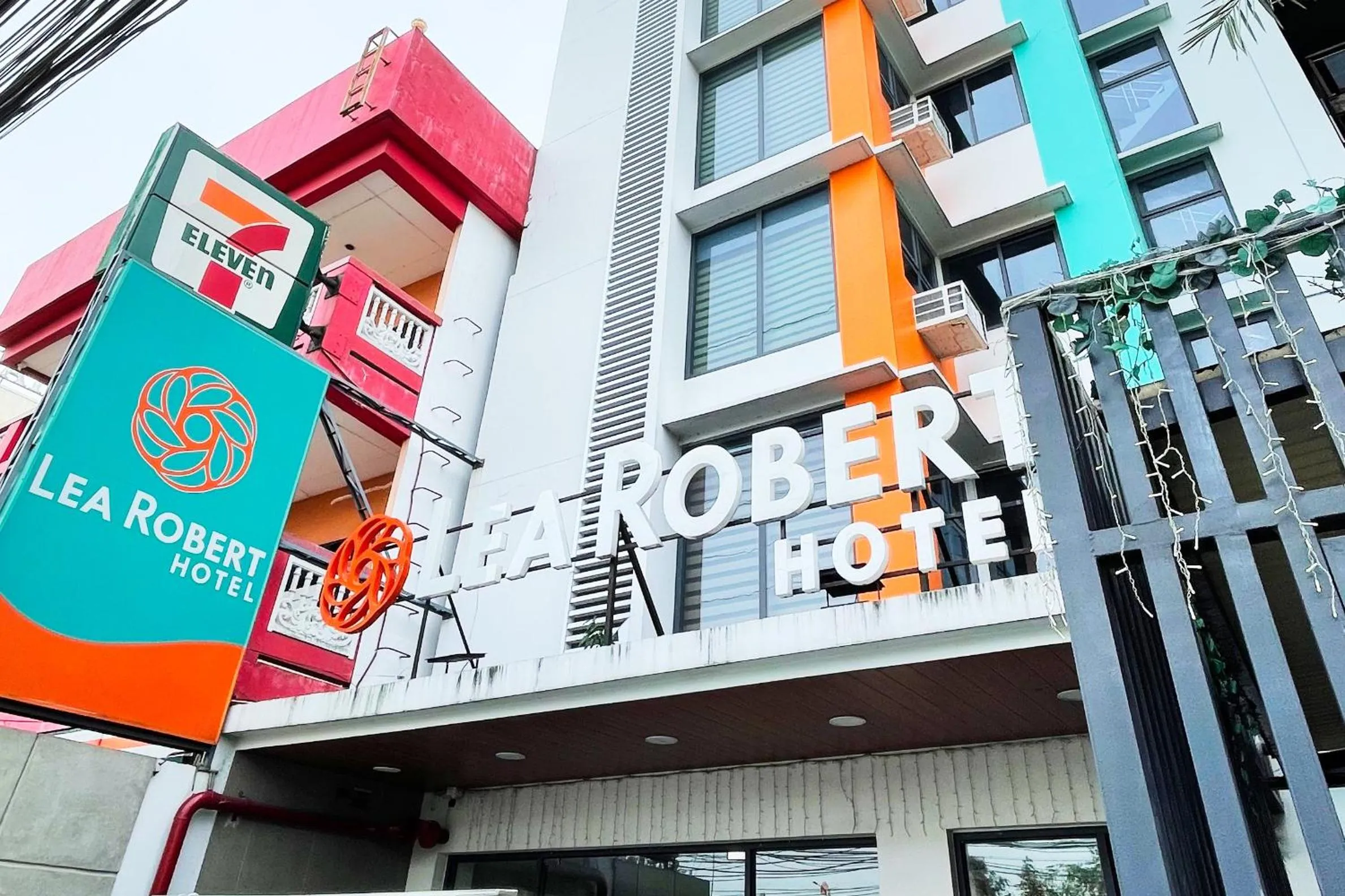 Property building in Lea Robert Hotel Angeles City