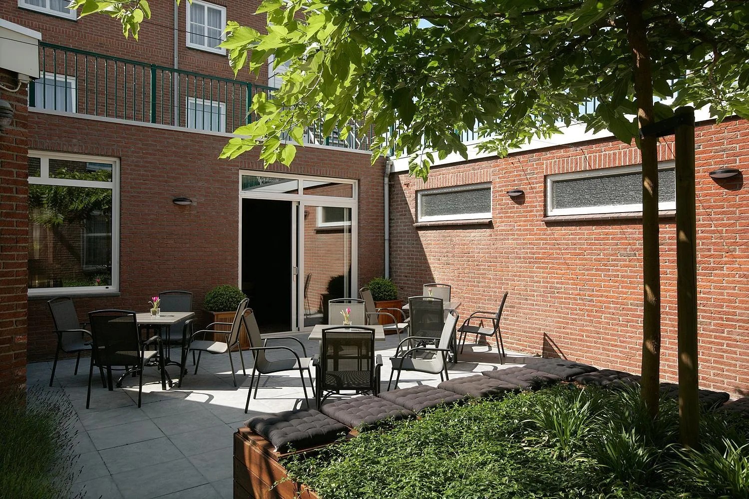 Patio in Hotel Dekkers