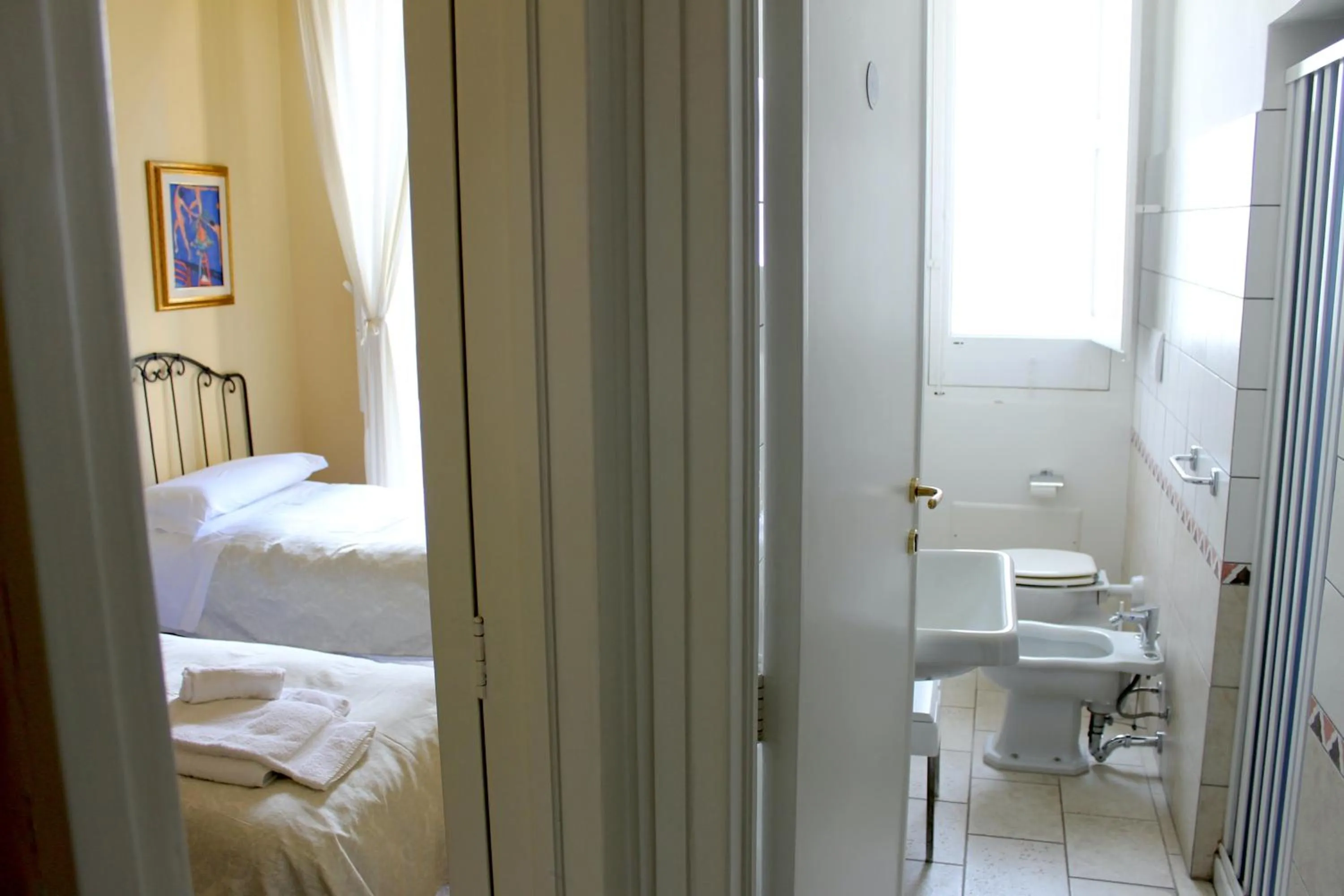 Bathroom, Bed in Piazza Argento