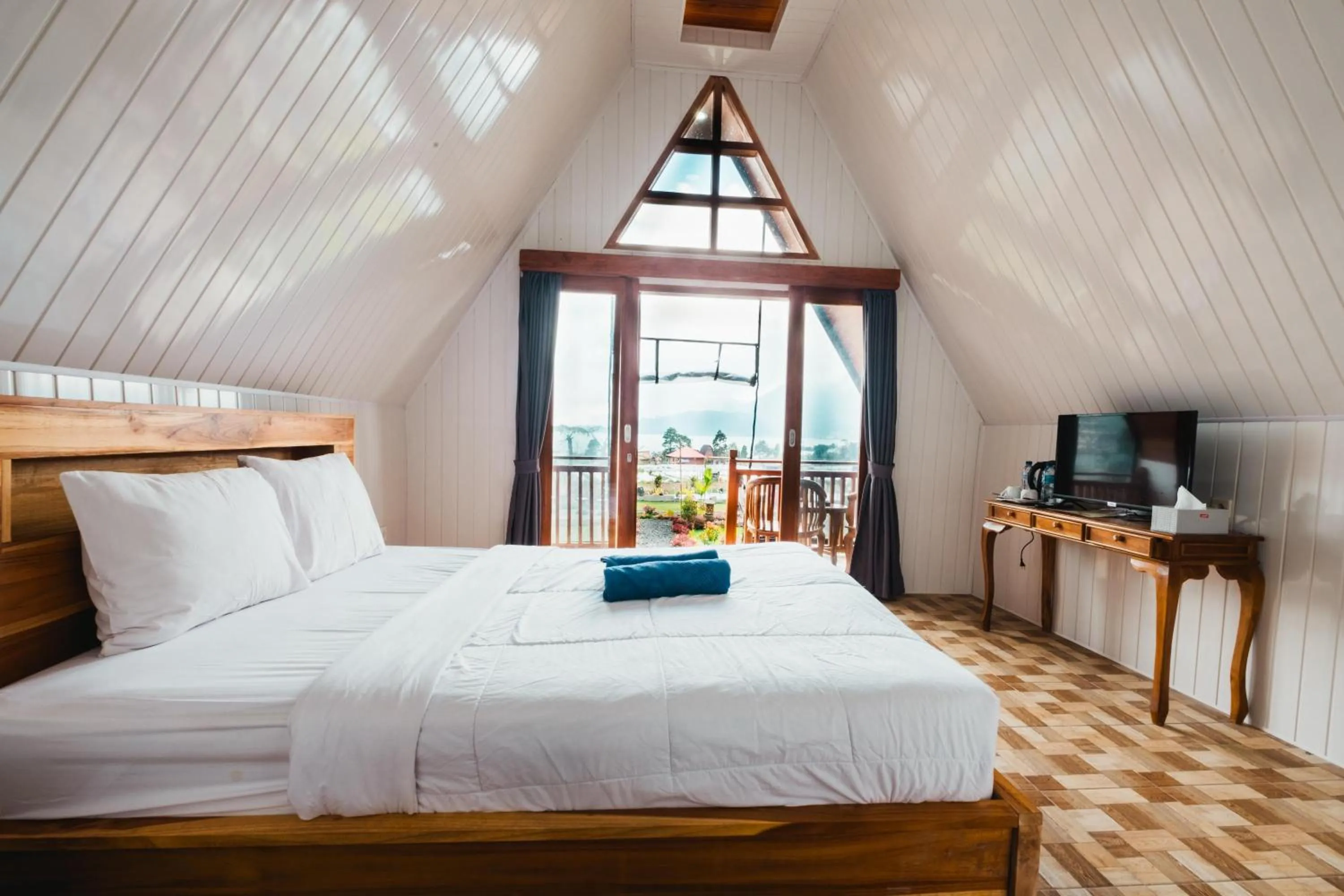 Bed in Popitan Garden Campground & Glamping Bedugul