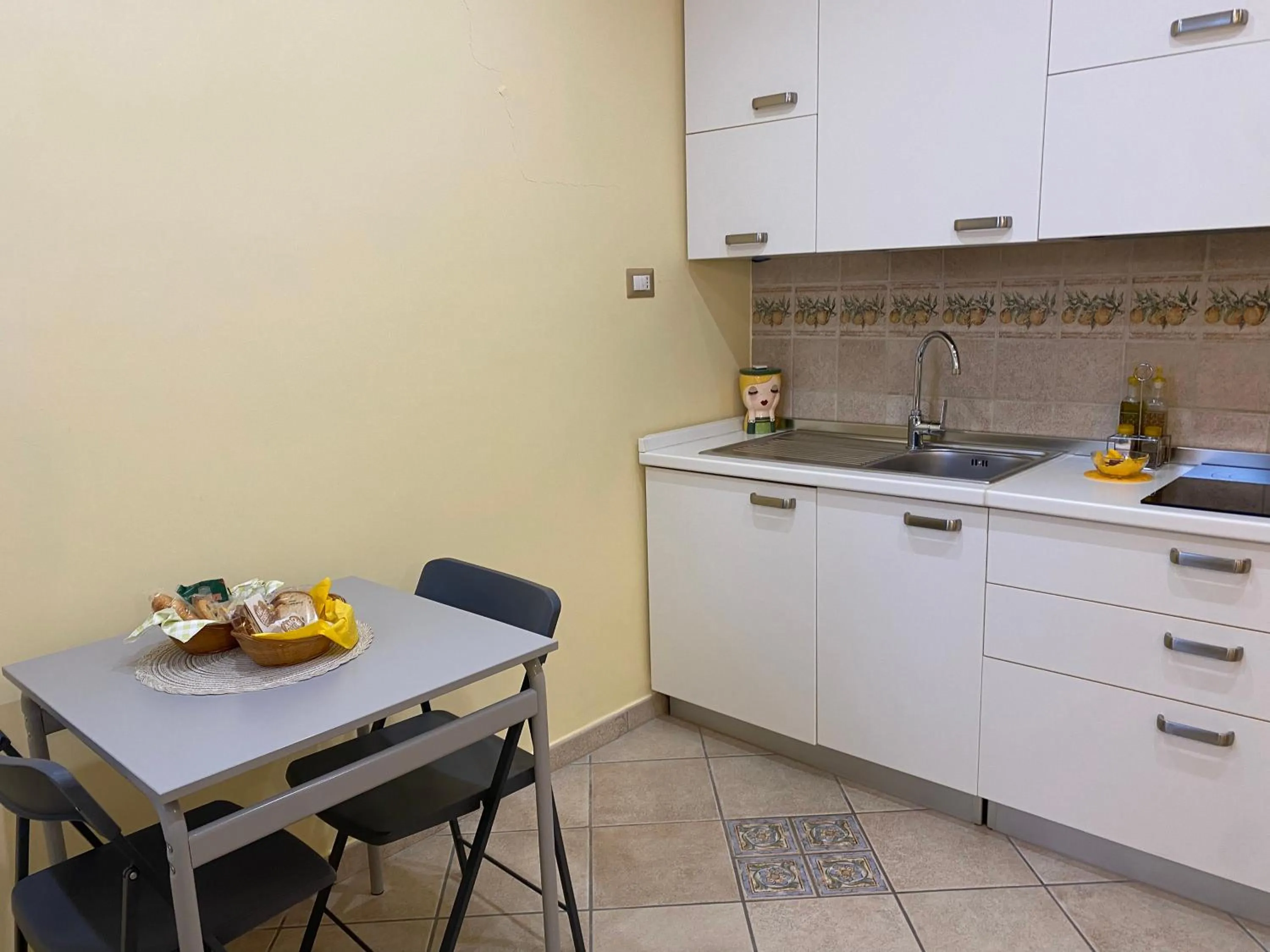 Kitchen or kitchenette in Villa Vittoria