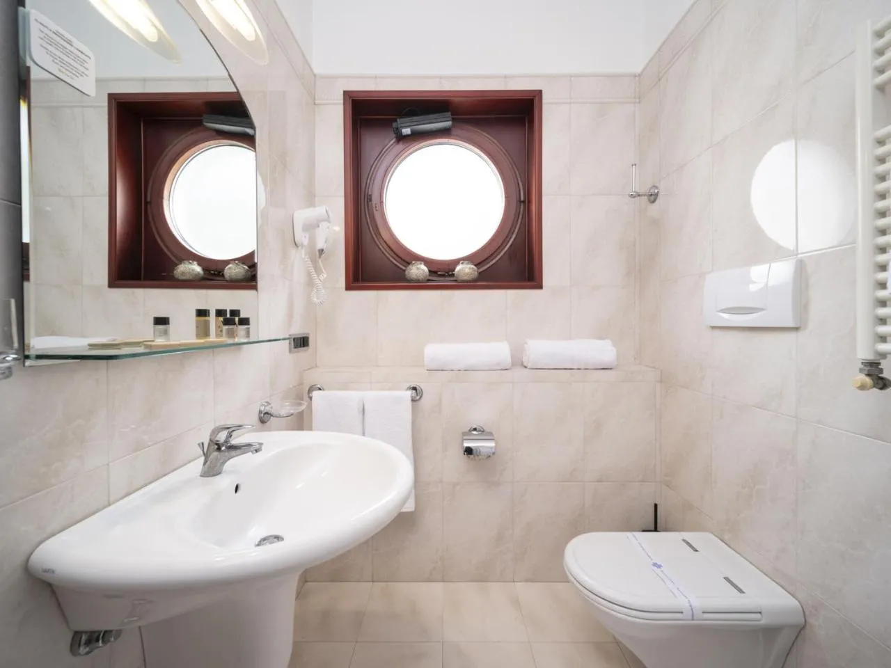 Toilet in Hotel SAN PIO