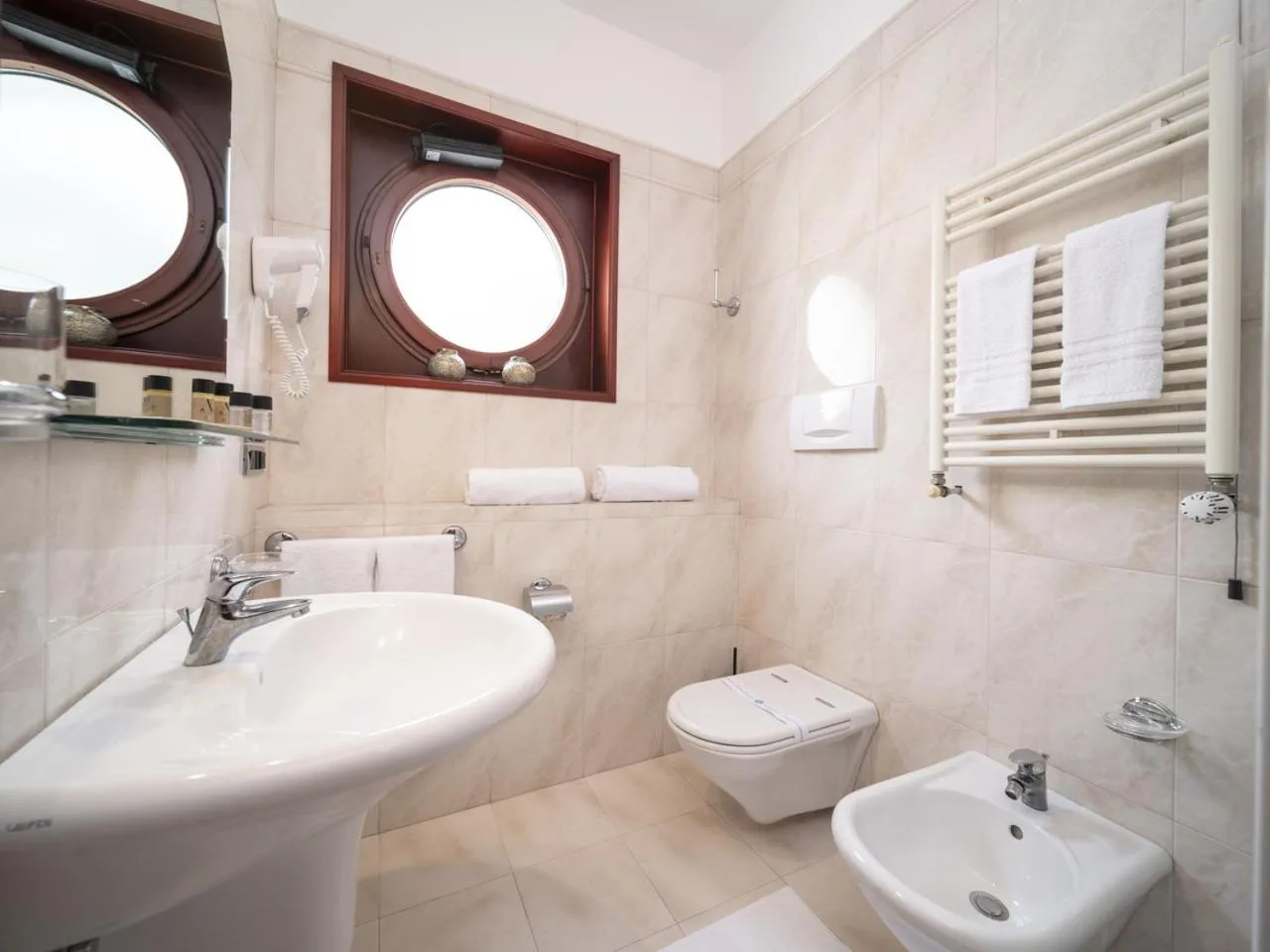 Bathroom in Hotel SAN PIO